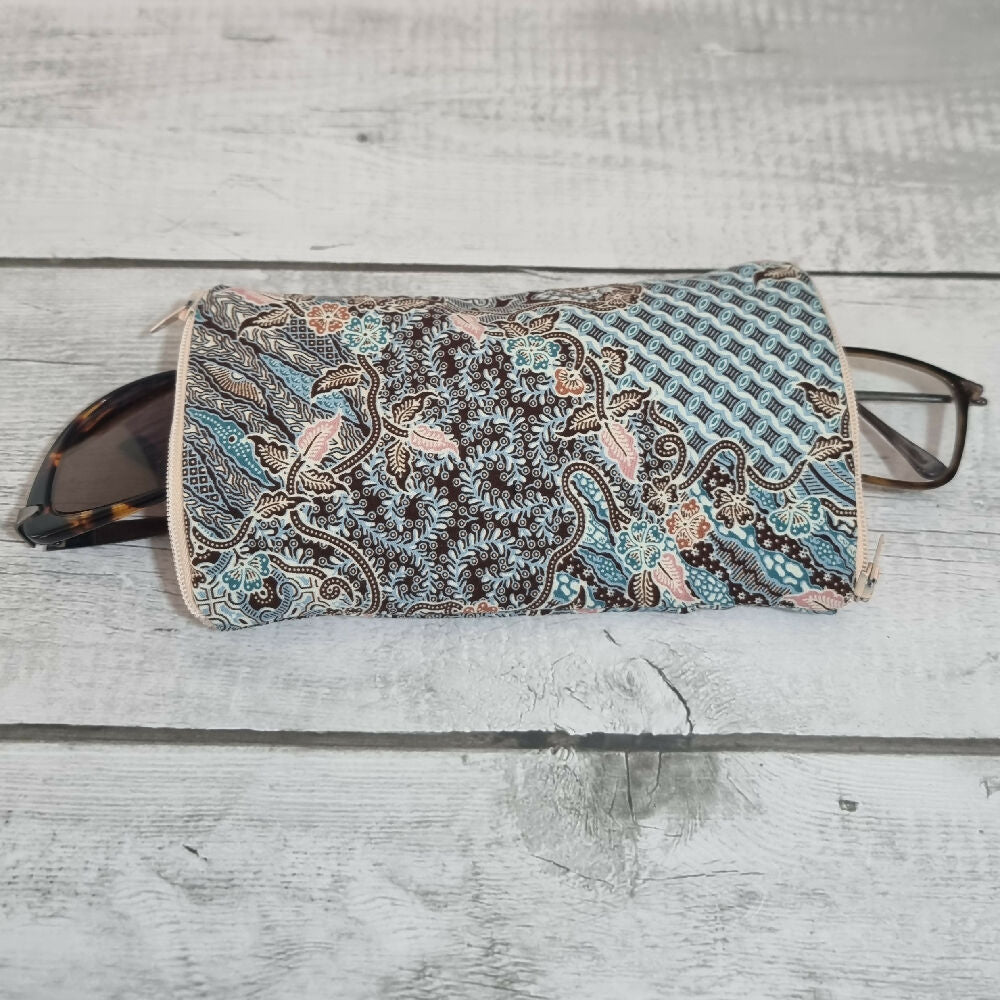 Upcycled double glasses pouch - aqua, peach & brown print