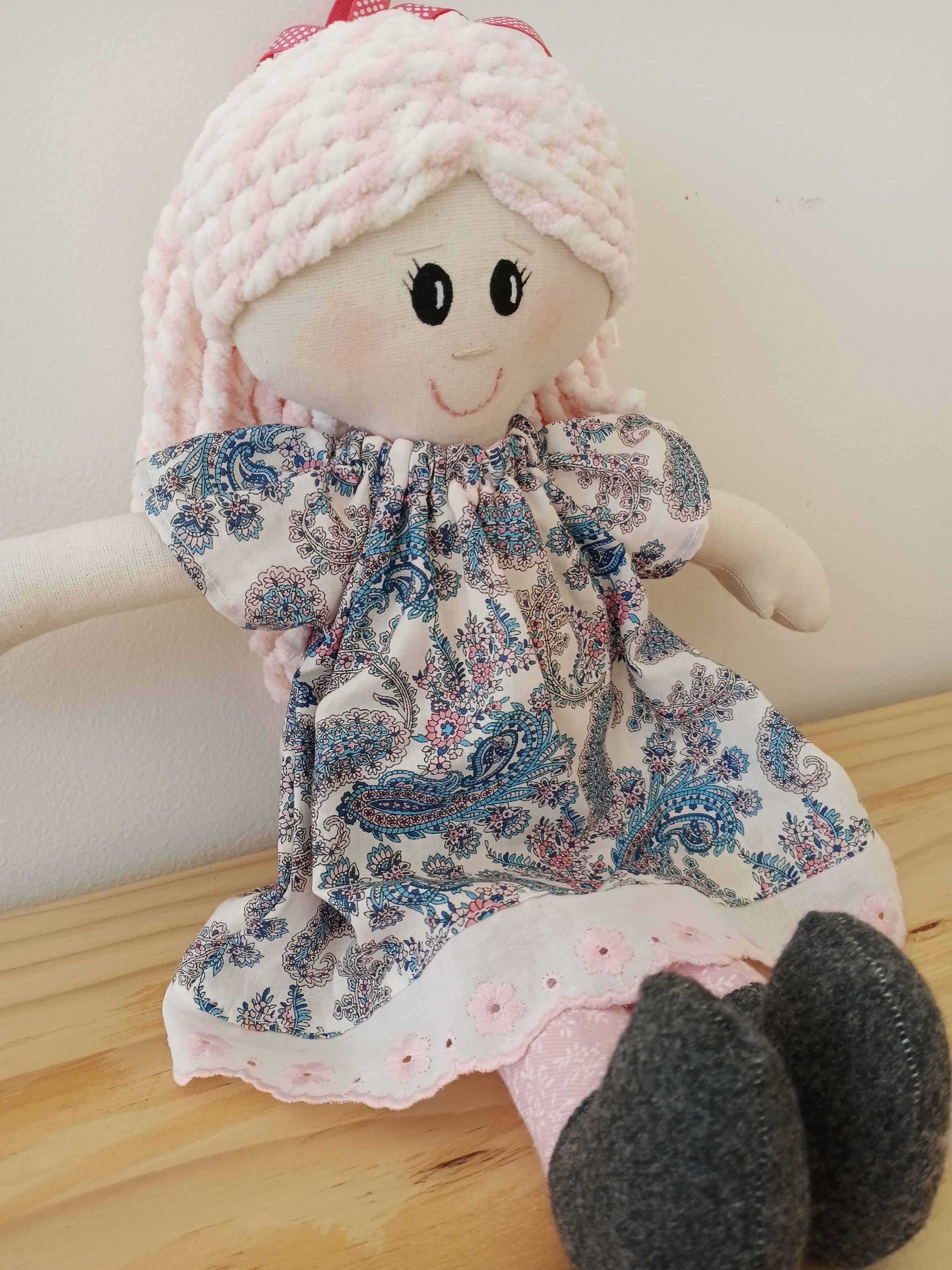 Happy Doll - Paisley