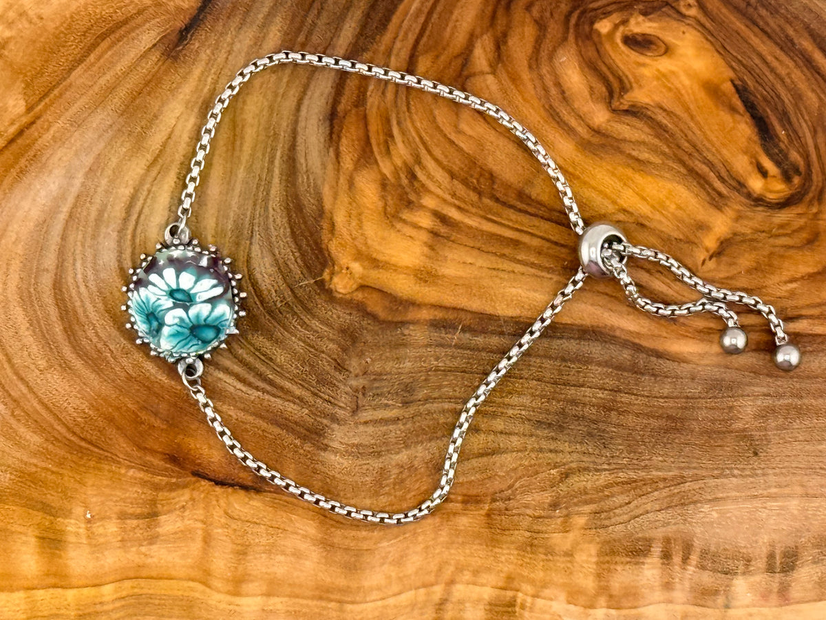 Green Daisies Stainless Steel Adjustable Slider Bracelet