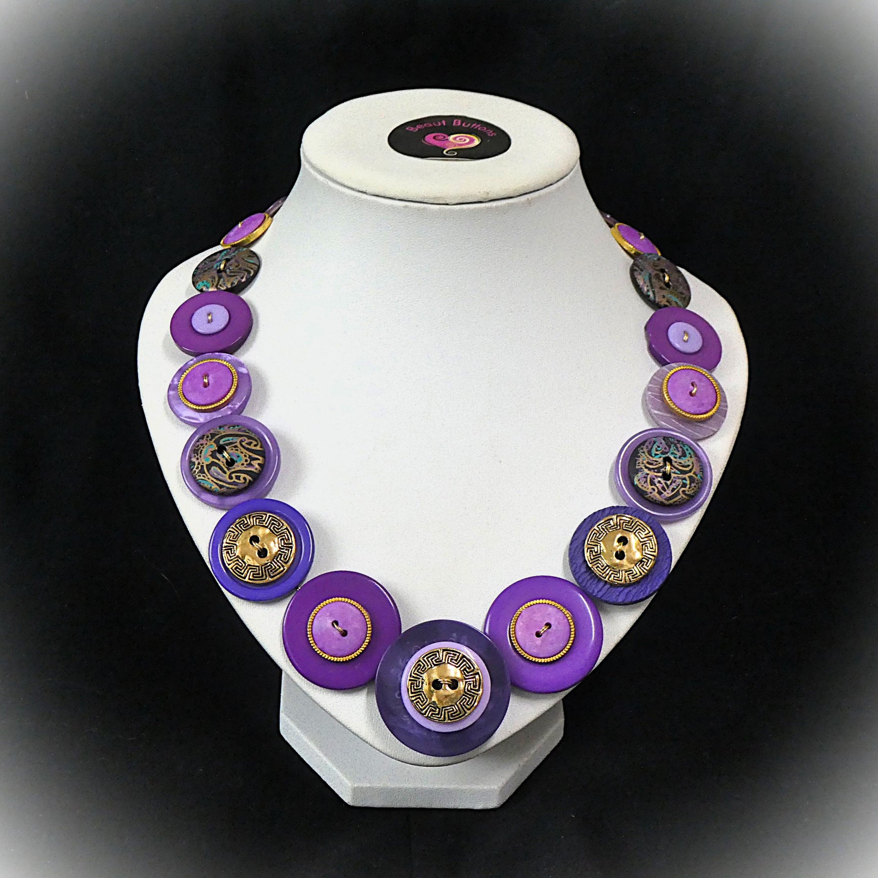Button necklace - Royal Purple