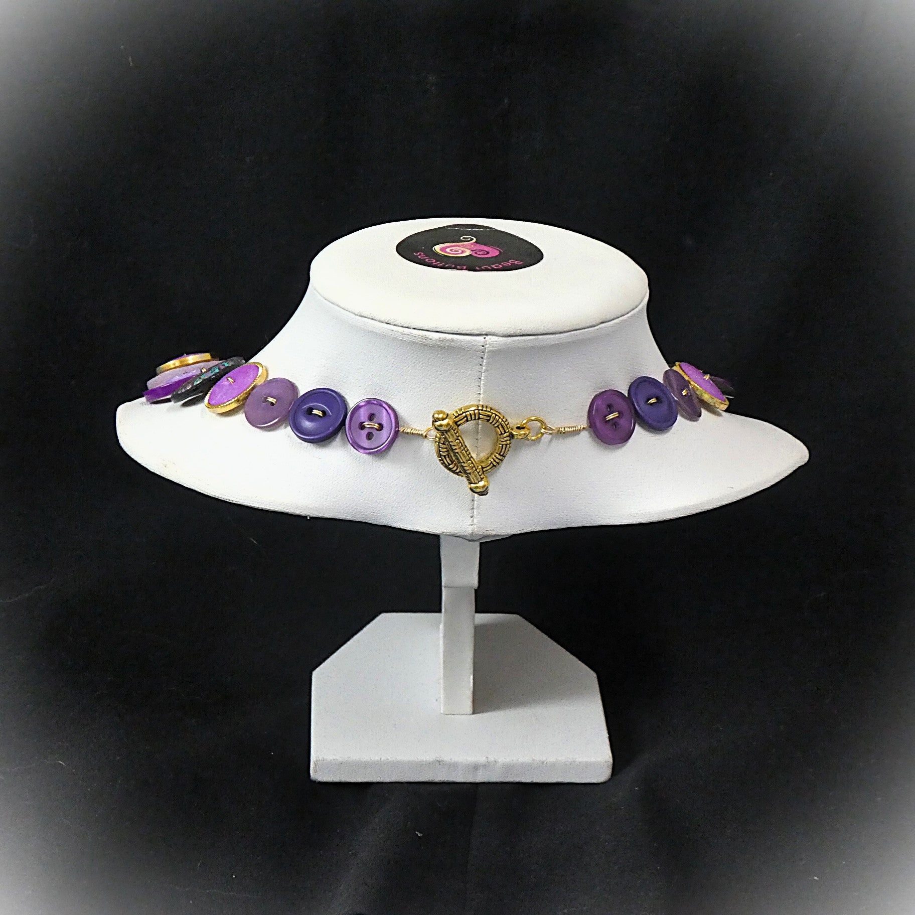 Button necklace - Royal Purple