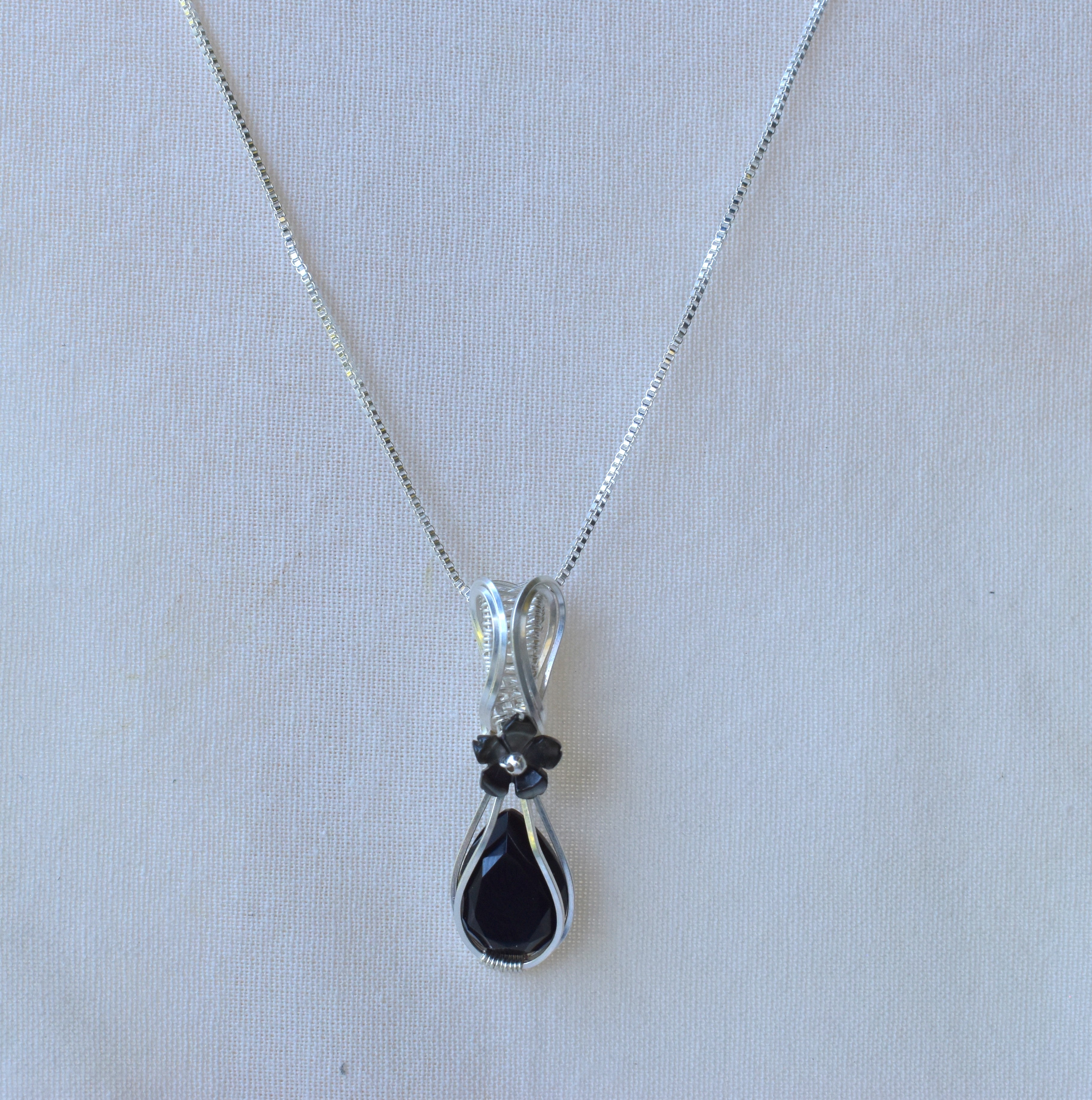 Handmade Wire-wrapped Onyx Necklace - Mother's Day Mini Pendant