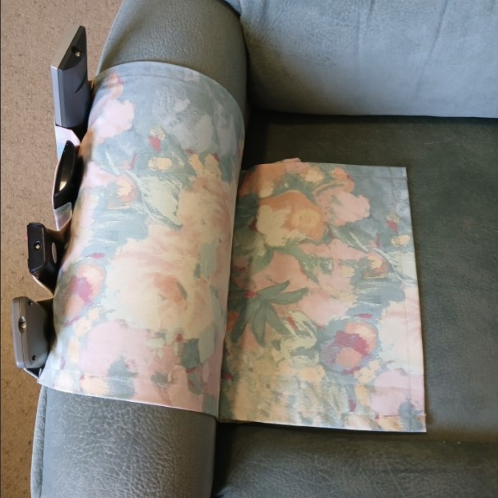 Fabric Remote Control Holder - Floral 4 pockets