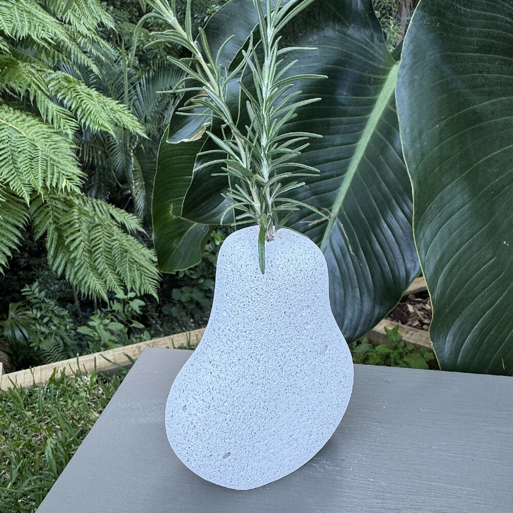 Small hebel incense holder pear shape 5