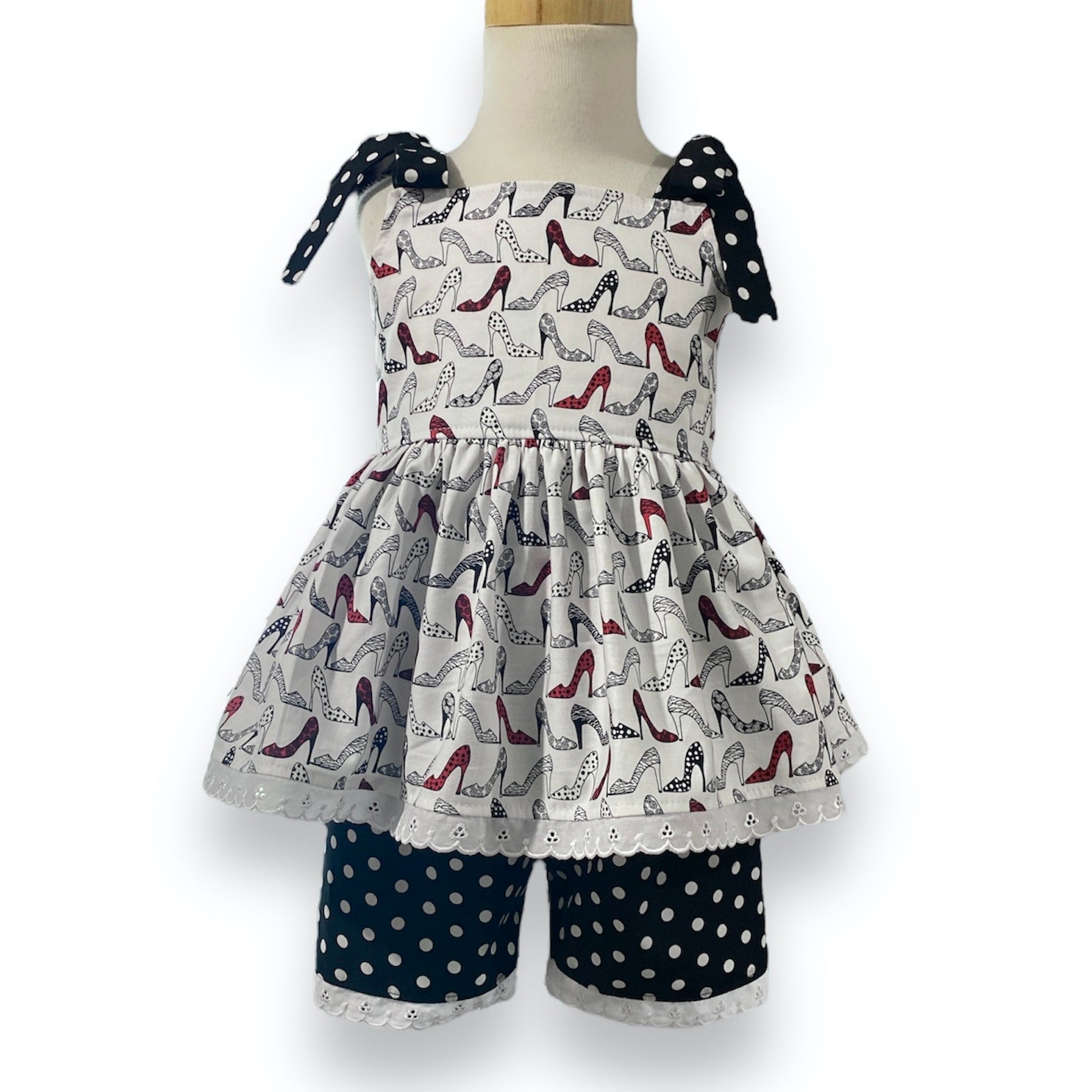 Handmade BABY and KIDS Clothing | $15 - CLEARANCE ITEMS