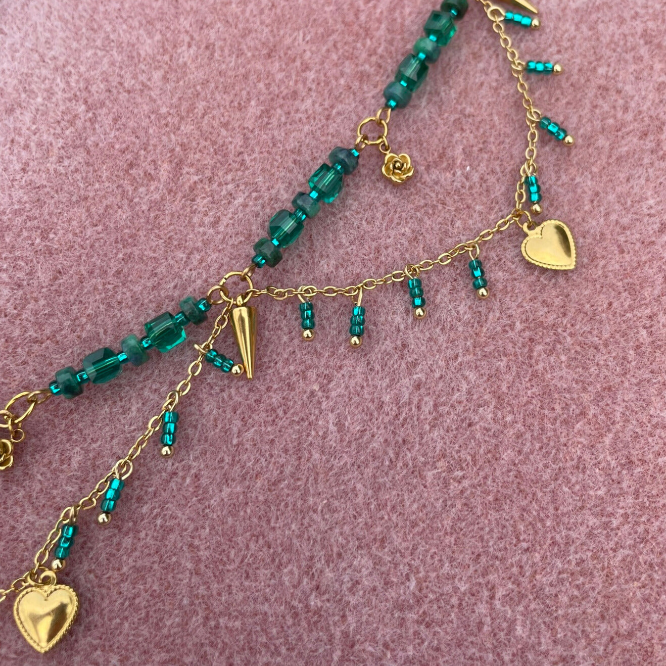 Romantic and elegant green and gold beaded necklace