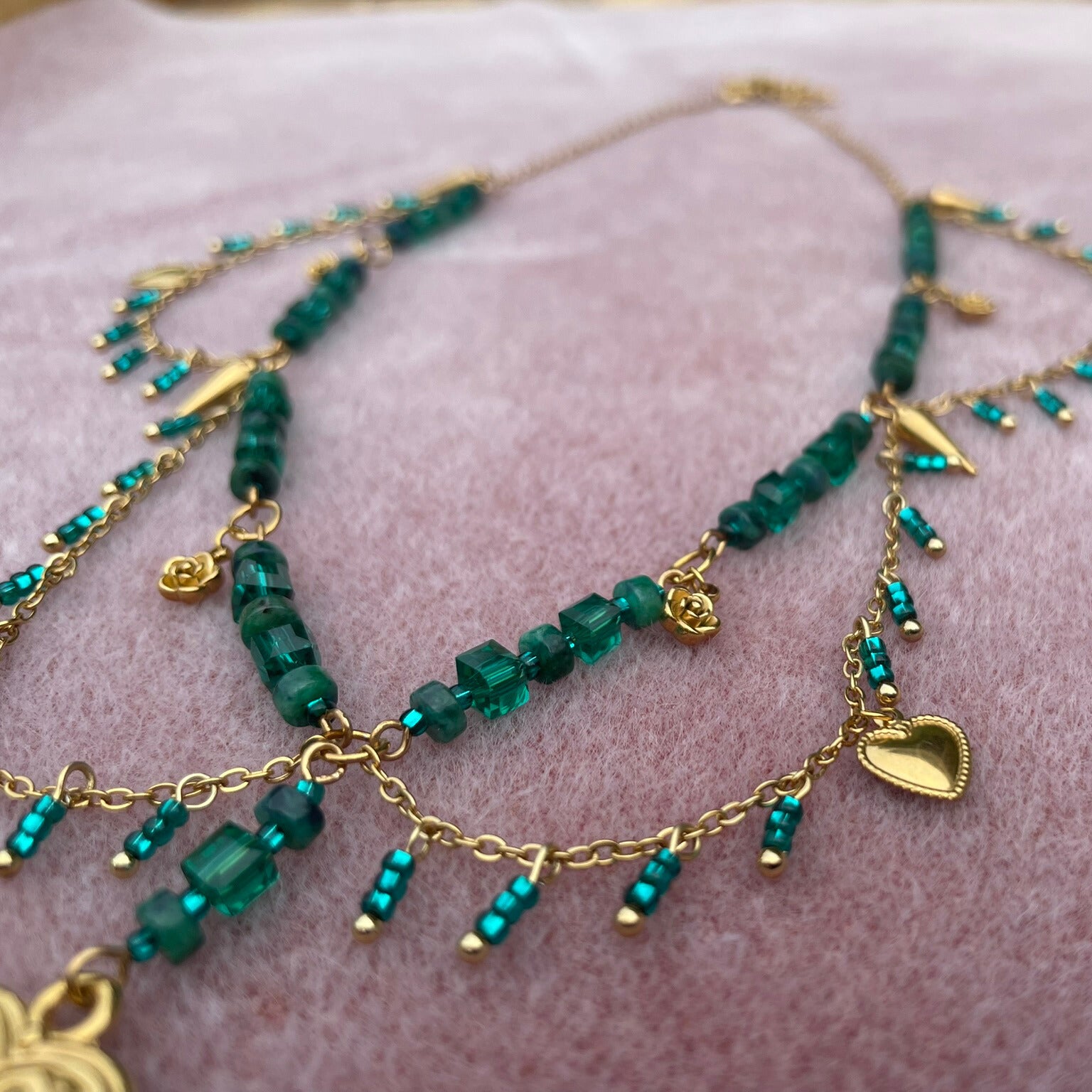 Romantic and elegant green and gold beaded necklace