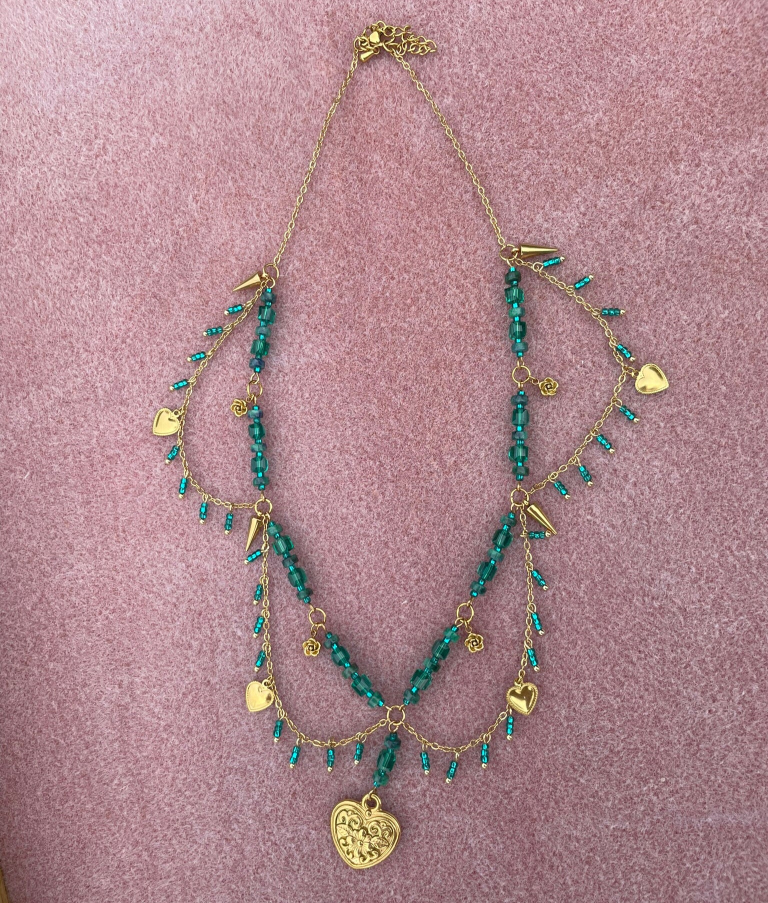 Romantic and elegant green and gold beaded necklace