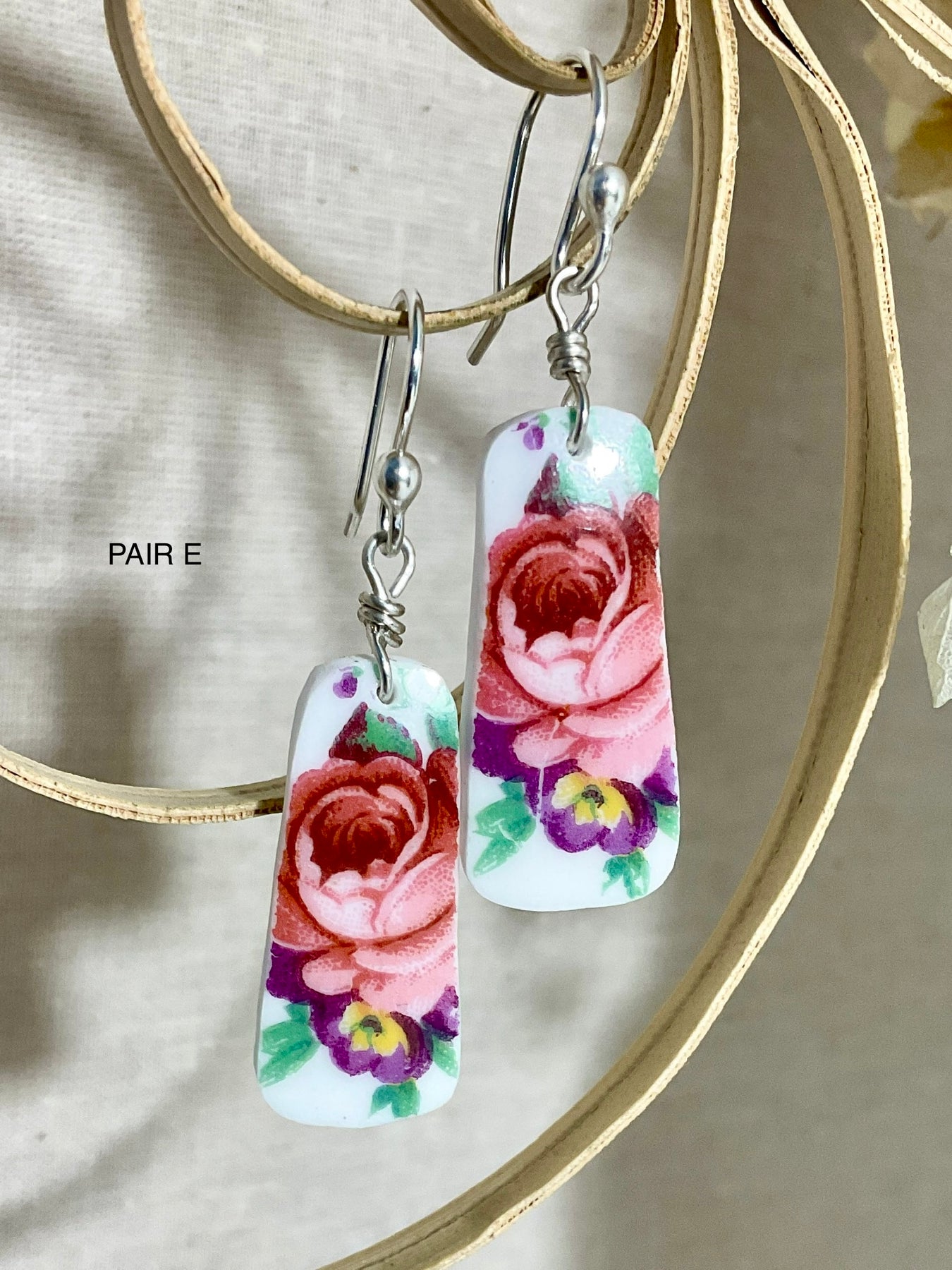 Vintage tea cup earrings. Handmade