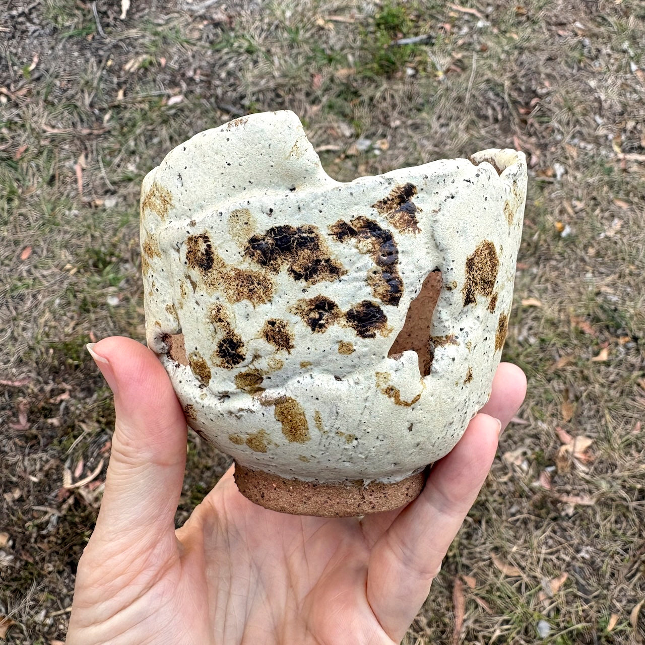 Ceramic orchid pot – torn design