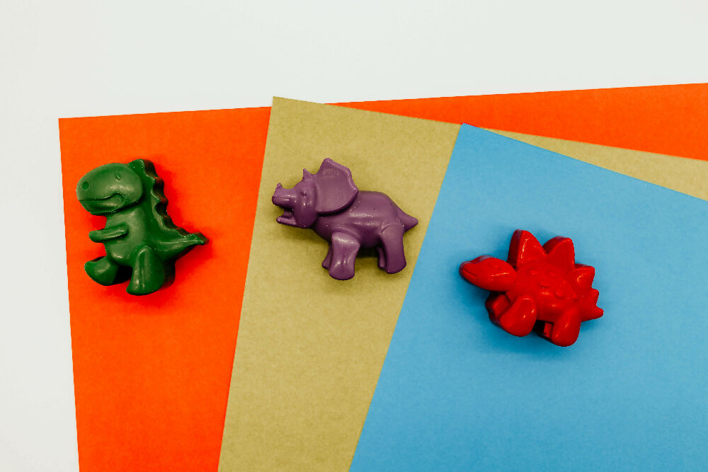 Dino Friend Crayons