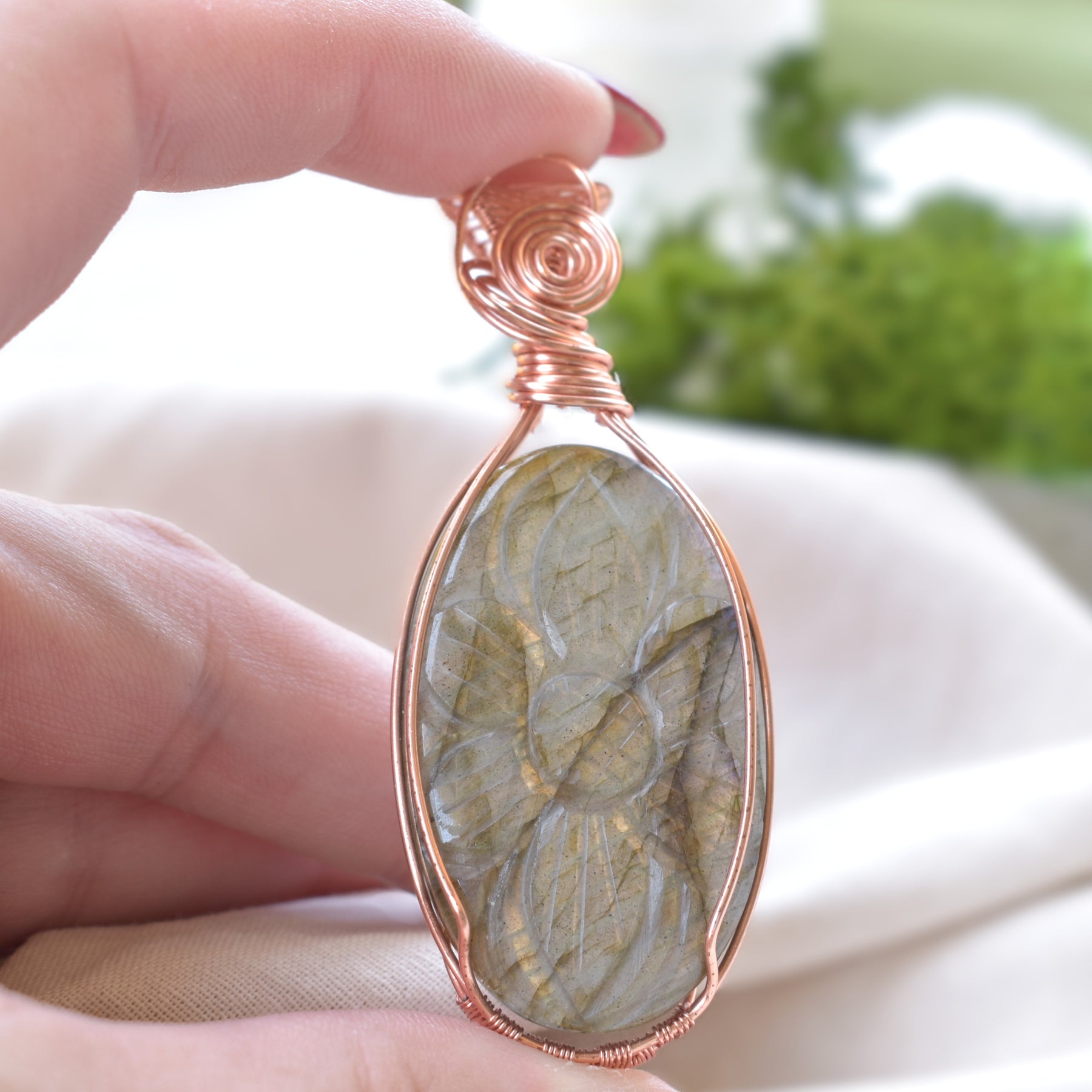 Ancient Bloom – Labradorite Copper Wire Wrapped Pendant