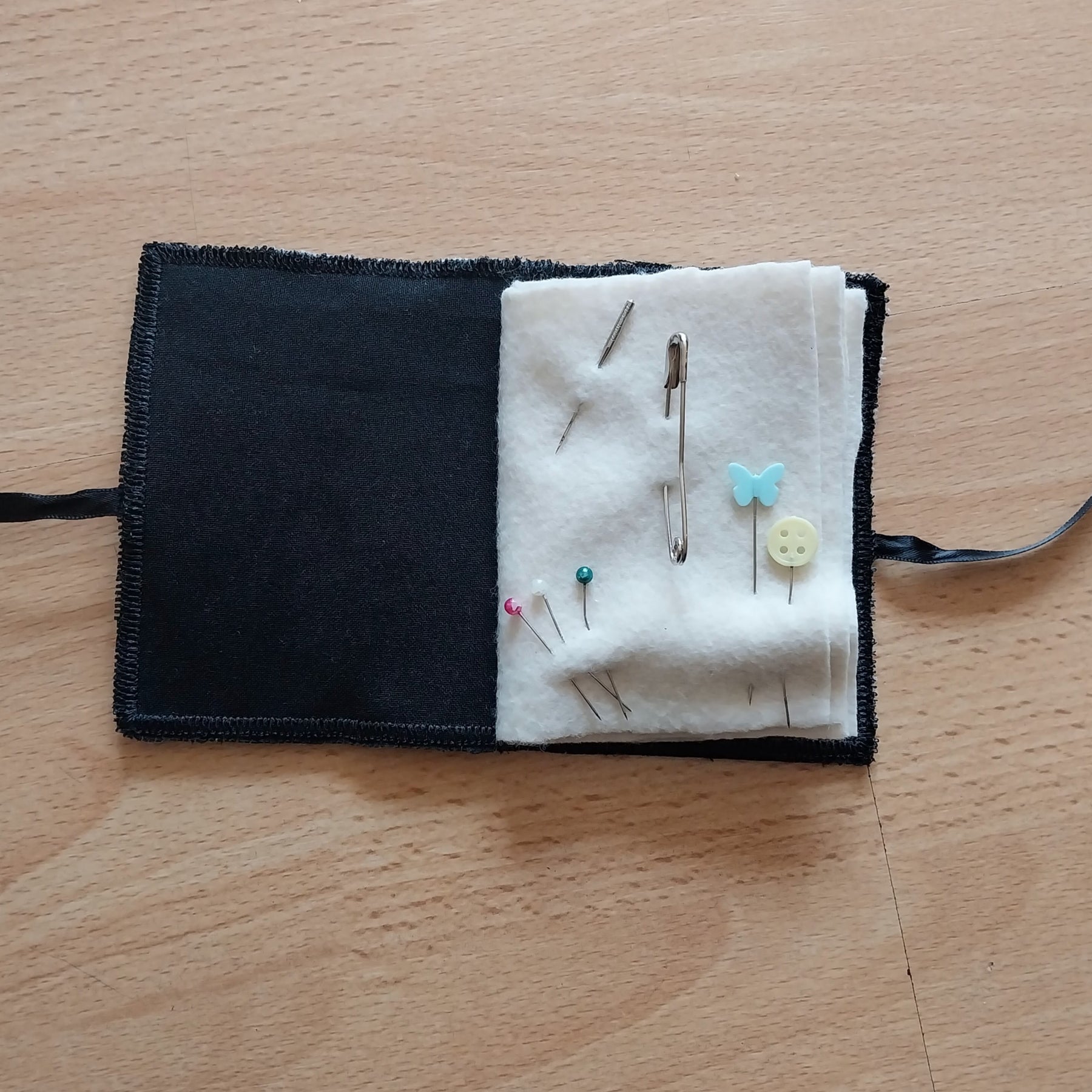 Fairytale Castle Black Needle/Backpack Pins Book