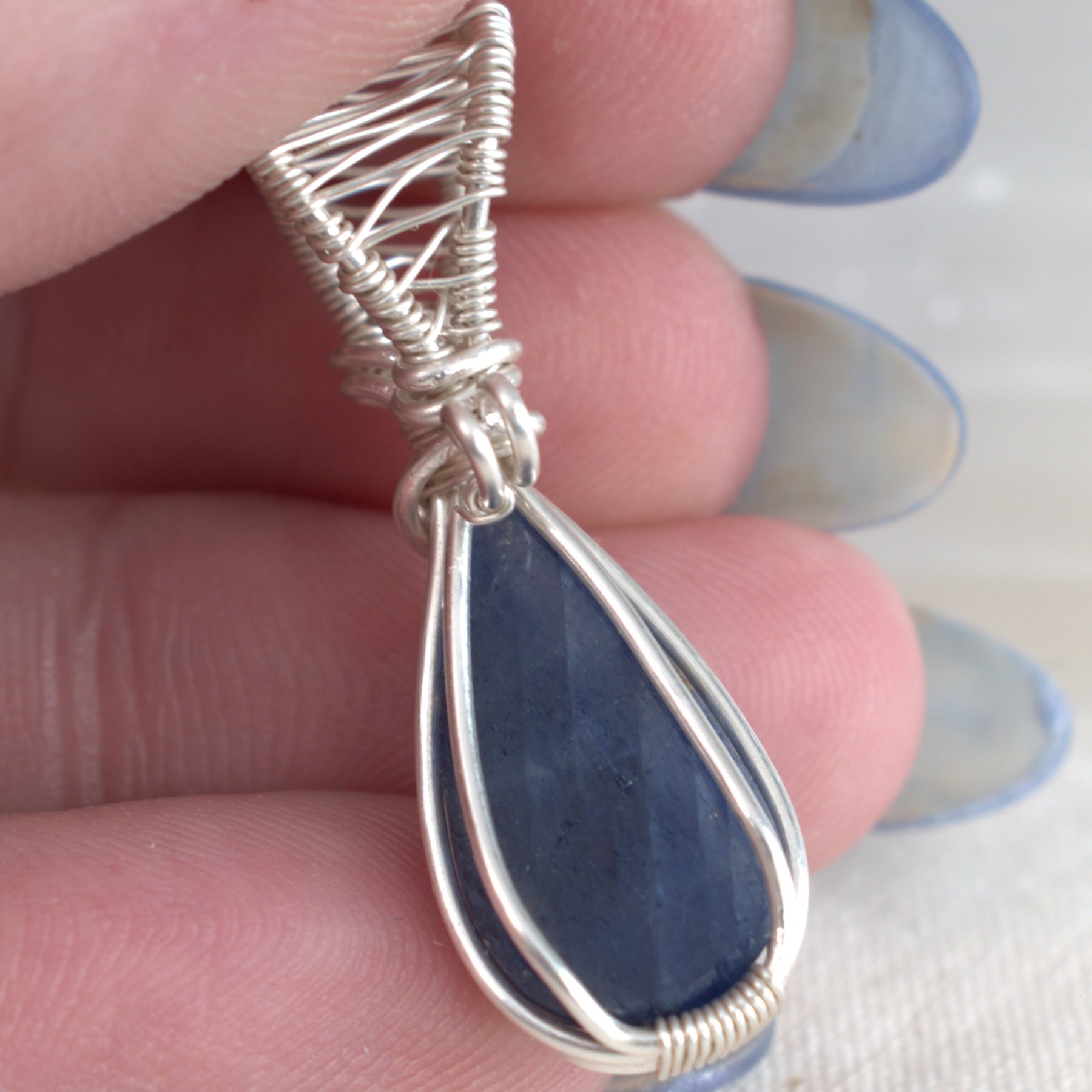 After Dark – Blue Sapphire Pendant in Silver-Filled Wire