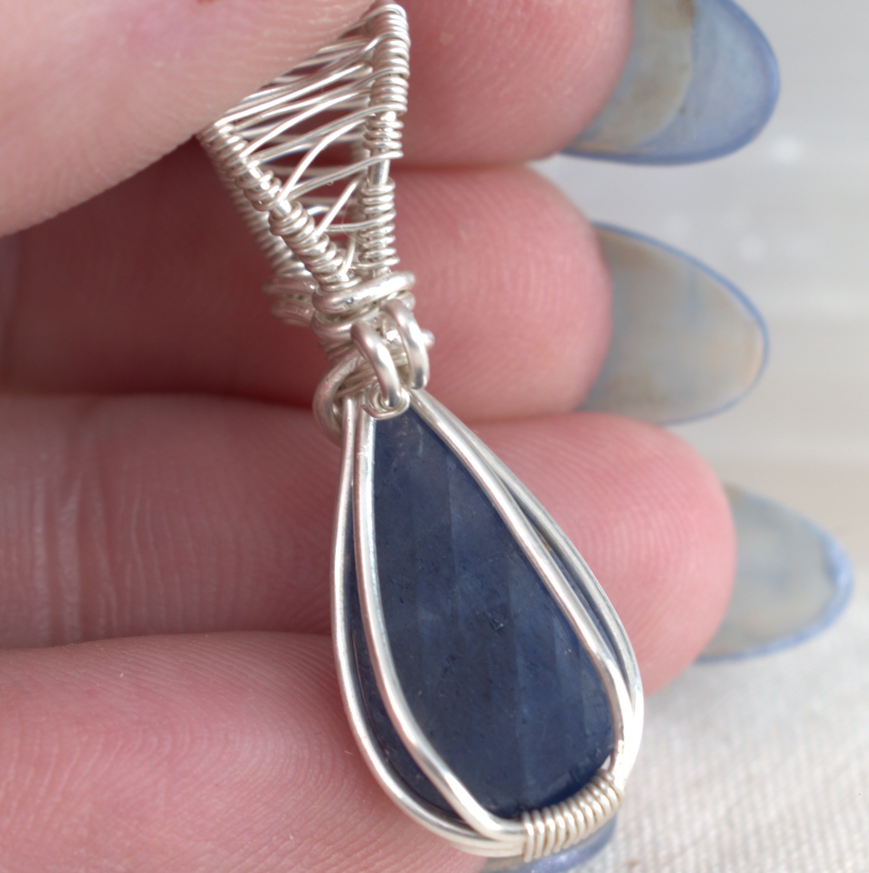 After Dark – Blue Sapphire Pendant in Silver-Filled Wire