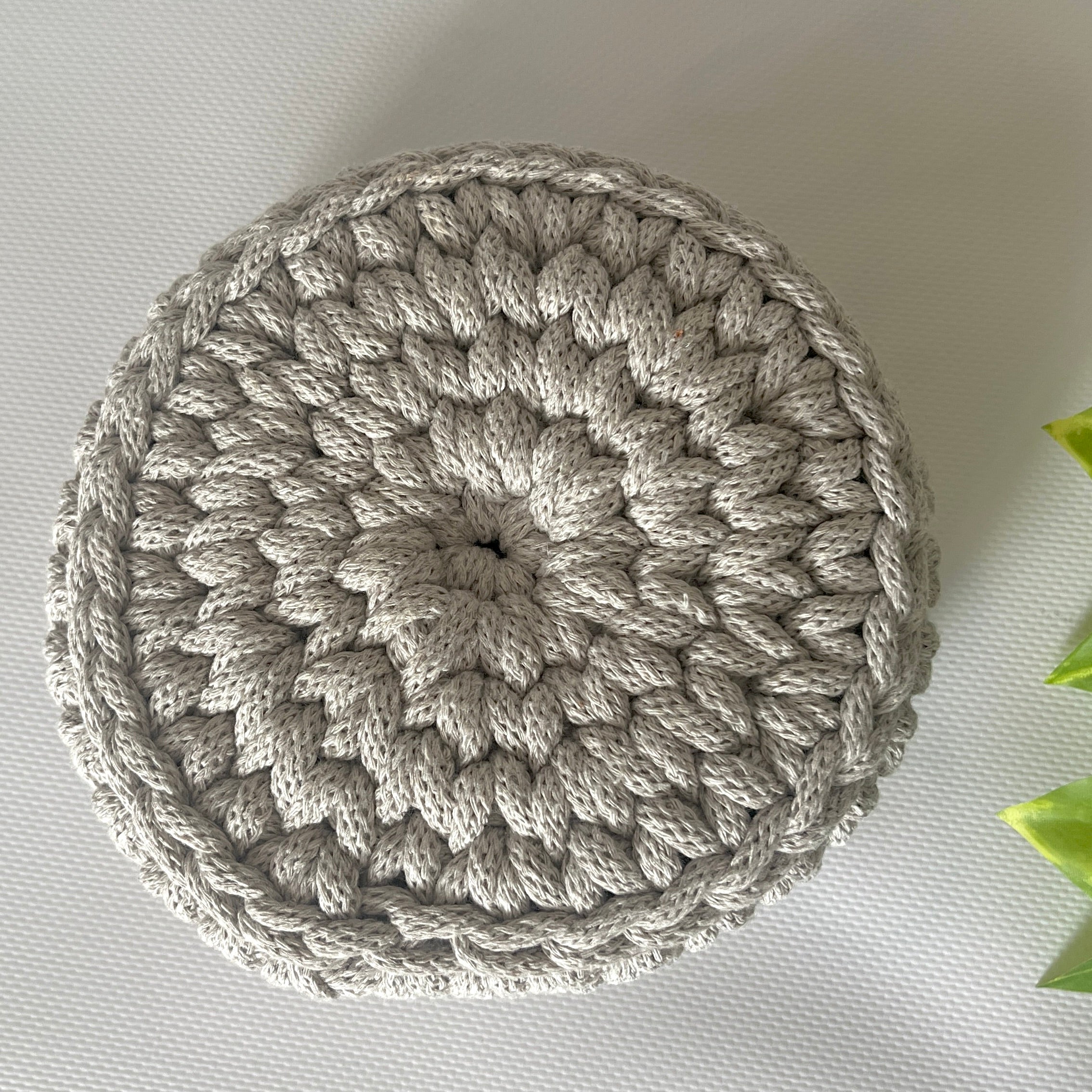 Crochet Basket - small - linen
