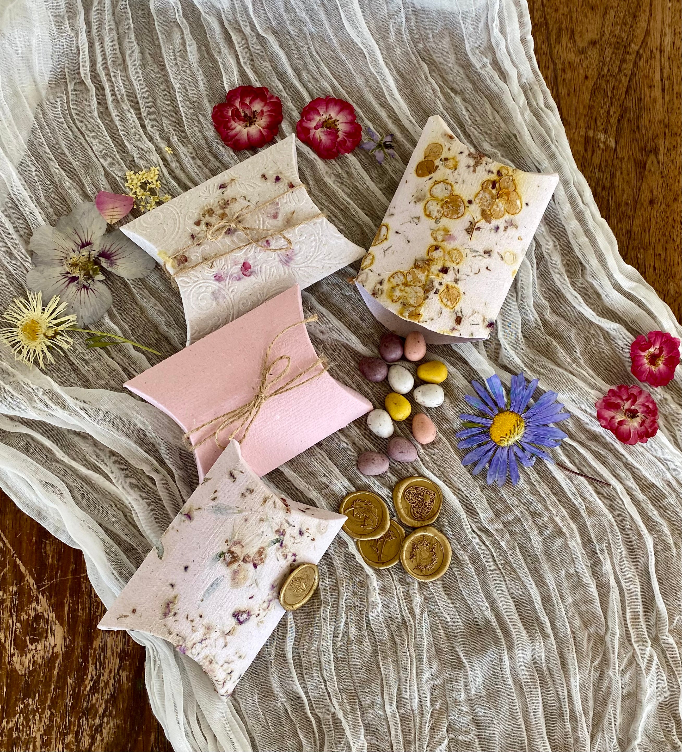 Handmade Paper (Bundle of 4 with Wax Seal) Pillow Boxes - Perfect for Easter Eggs and gifts.