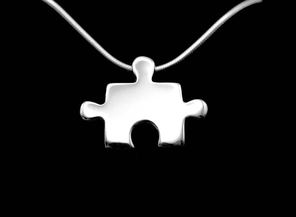 puzzle snake black lrg