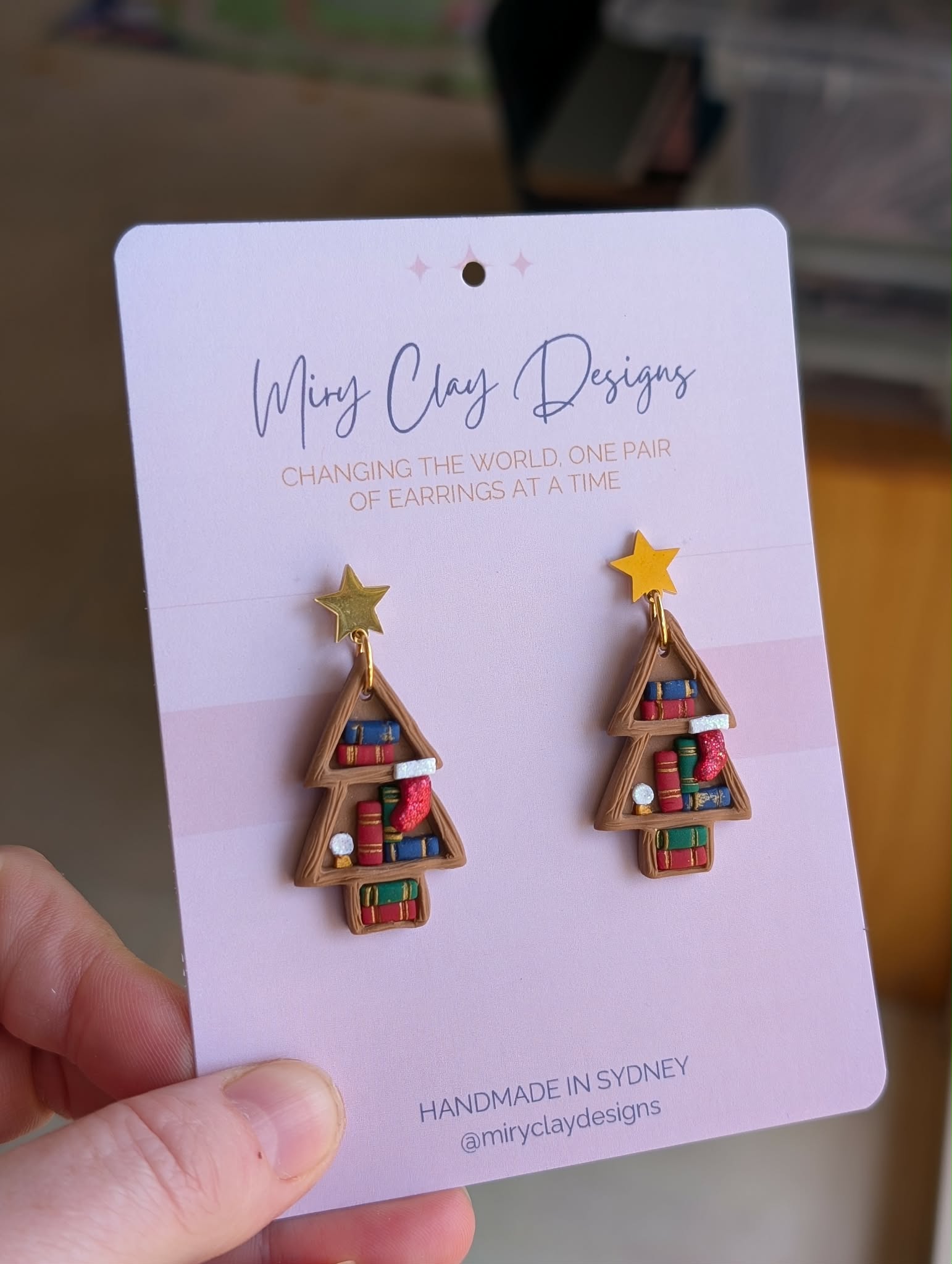 Bookshelf Christmas Tree