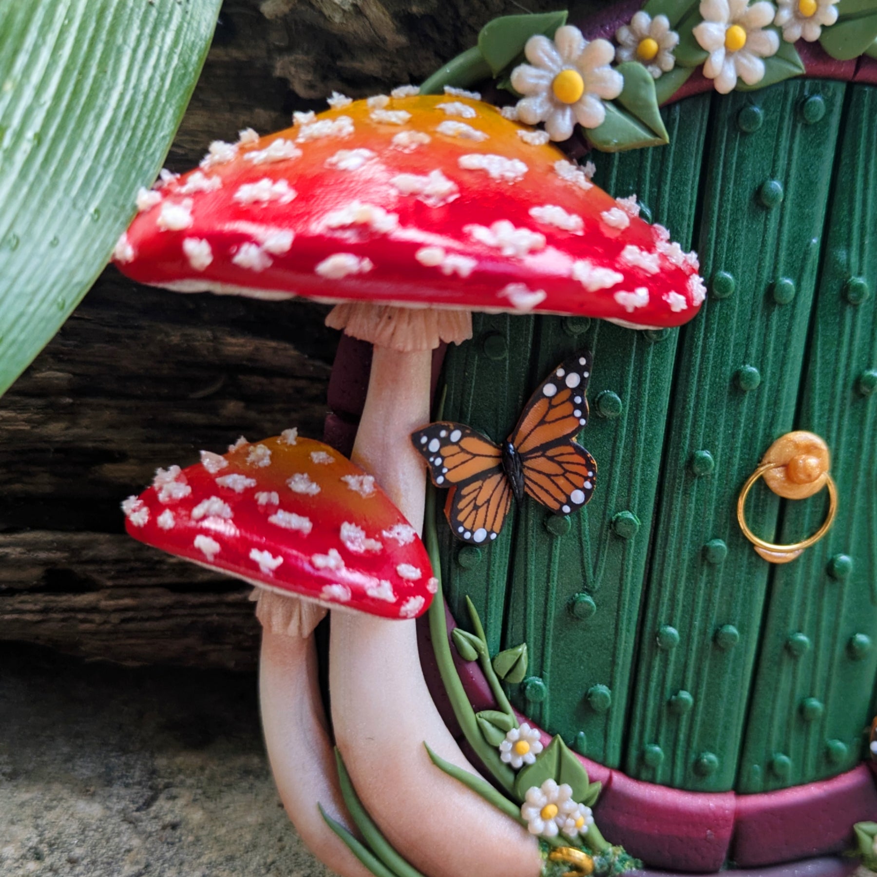 Green Hobbit Door with Aminata Mushroom & Monarch Butterflies 🦋