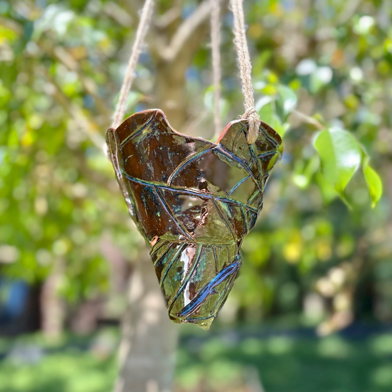 Ceramic hanging cone orchid pot - leaf design