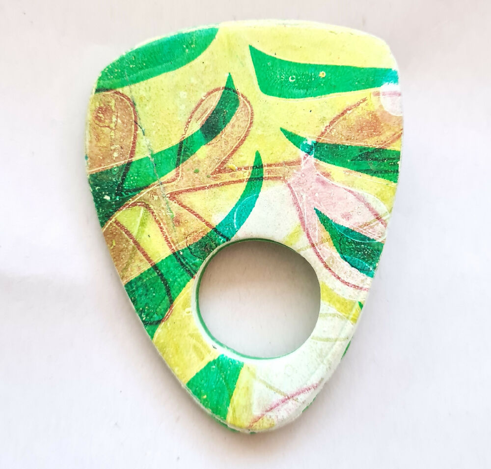 Green Printed Glasses Brooch