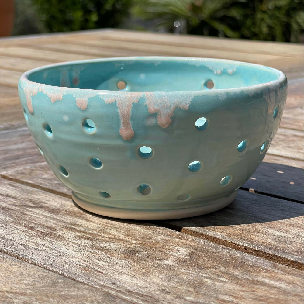 Australian Ceramic Pottery Artist Ana Ceramica Handmade Home Decor Kitchen and Dining Servingware Berry Bowl