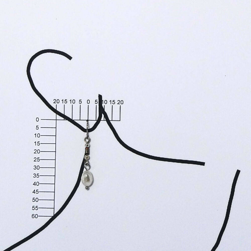 Stainless steel resistor and pearl size M010