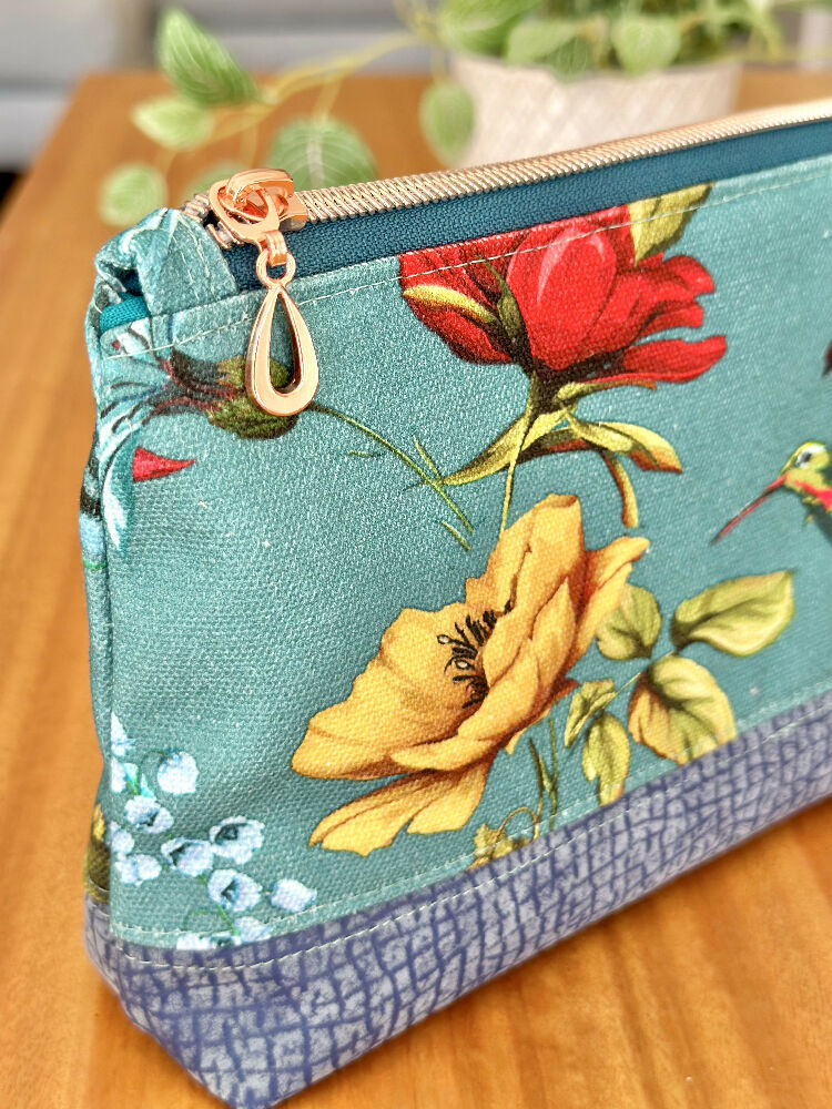 Large Leather Zippered Pouch - Teal