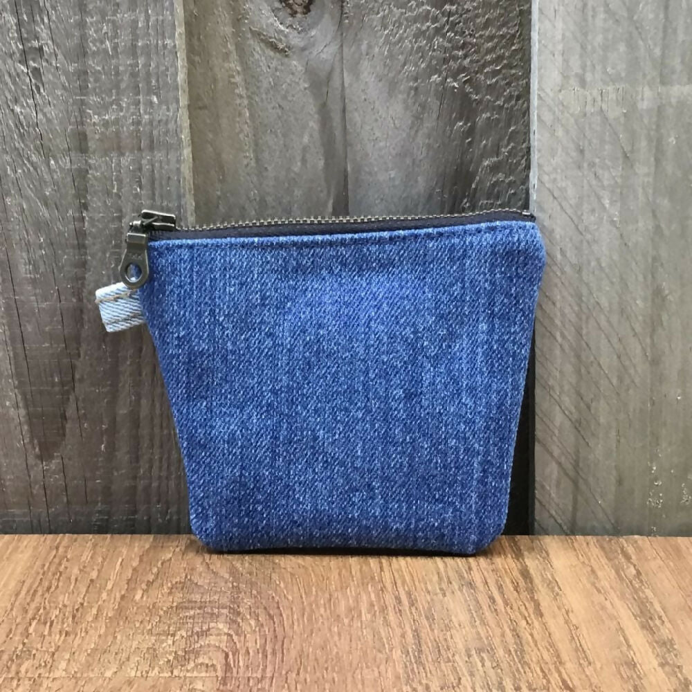 upcycled-denim-purse-01g