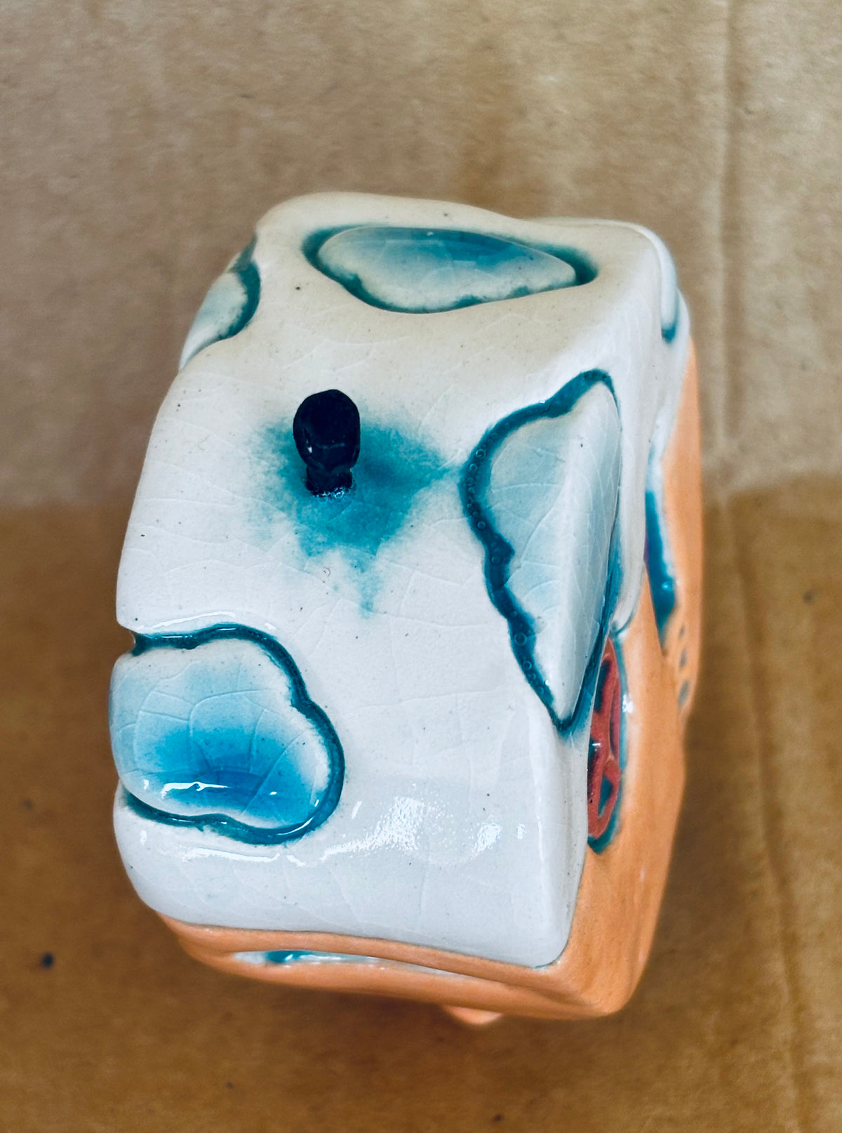 Small Retro Collectable Ceramic Caravan 7
