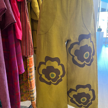 gorgeous mustardy linen, screenprinted pants - small 8-10 - violetclothing - free postage