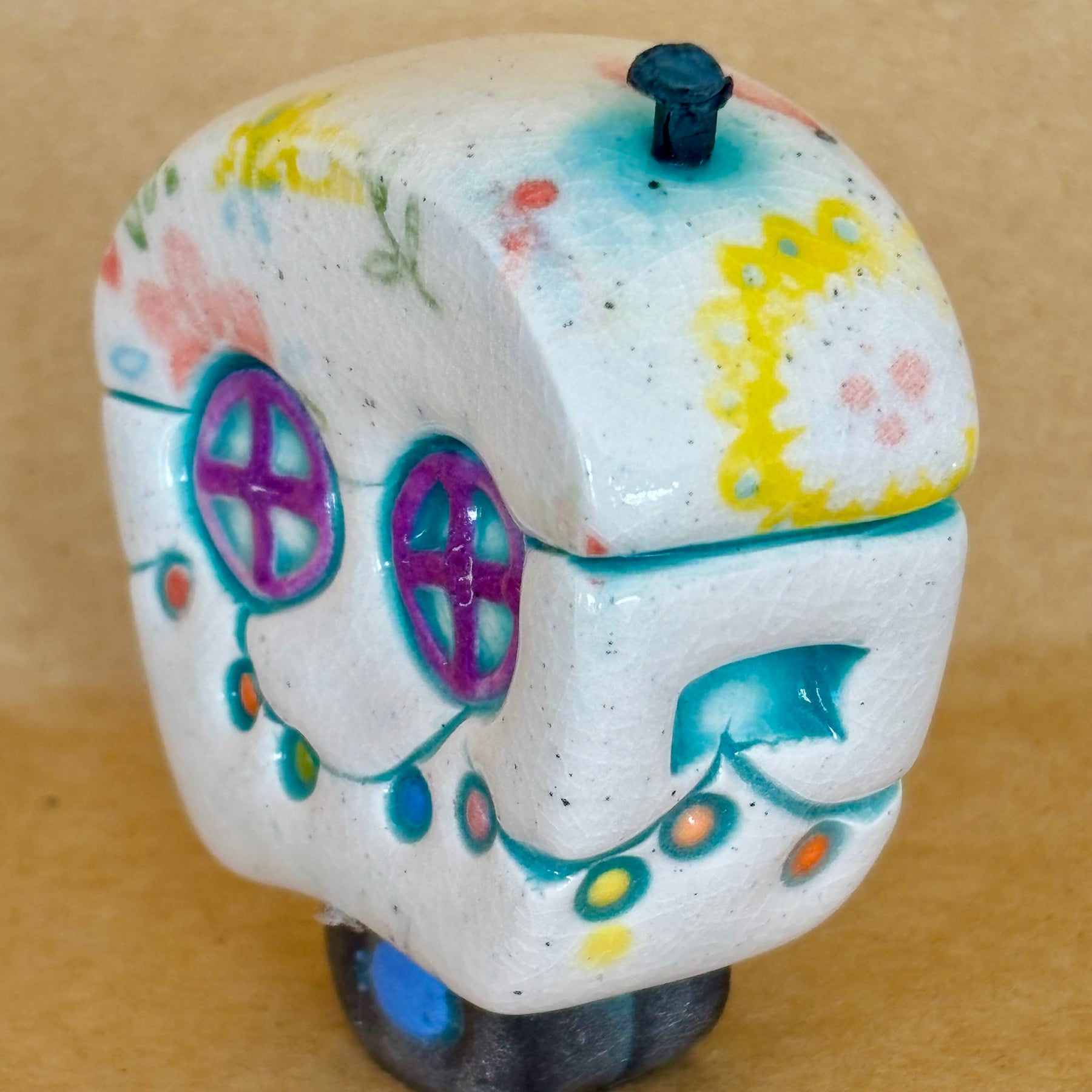 Small Retro Collectable Ceramic Caravan 10