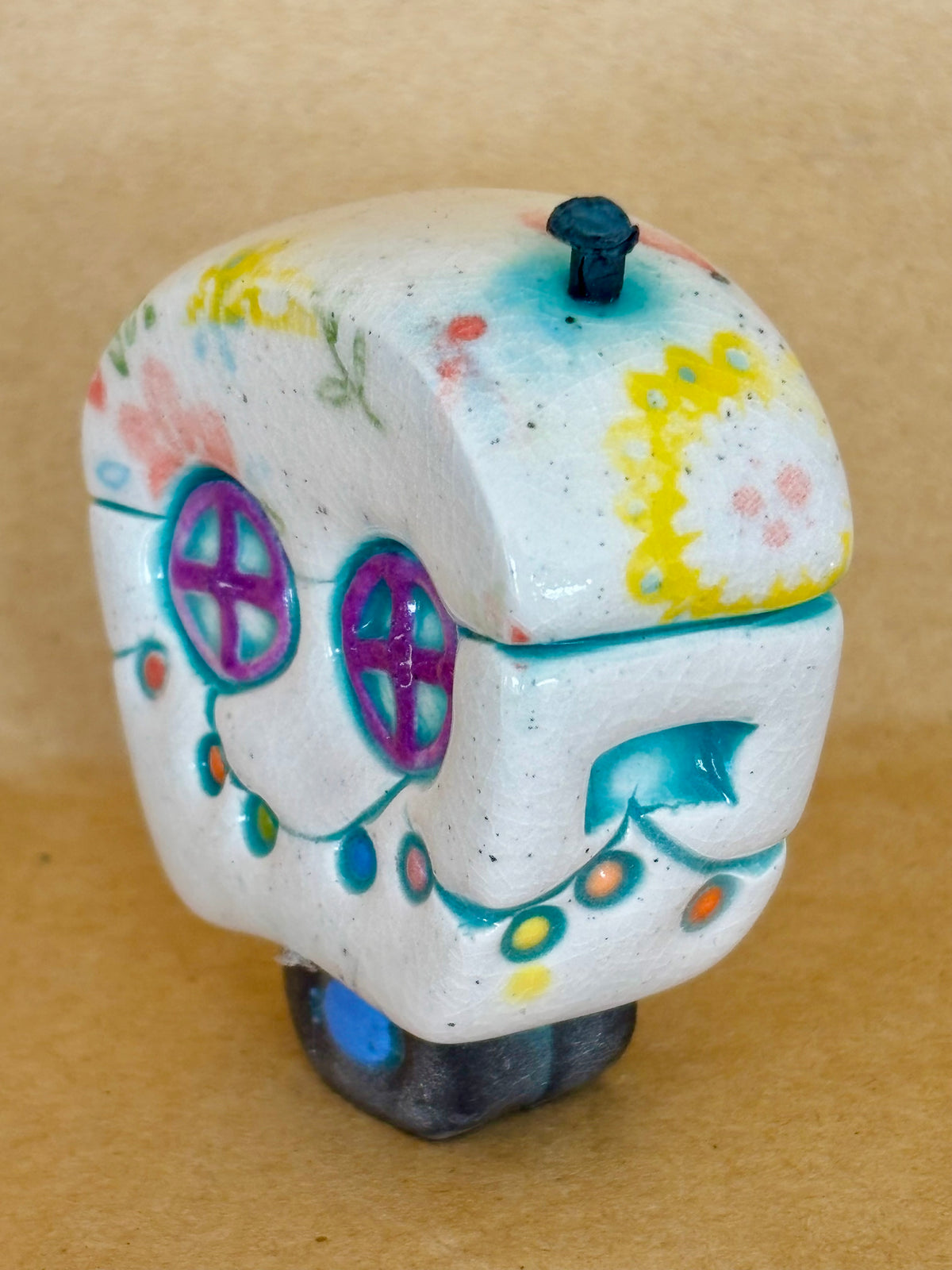Small Retro Collectable Ceramic Caravan 10