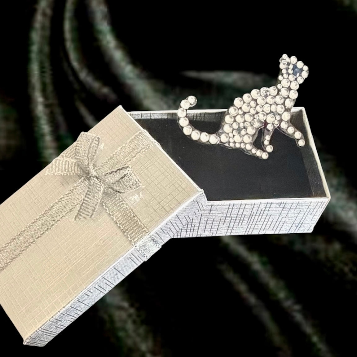 Silver Rhinestone Cat Brooch