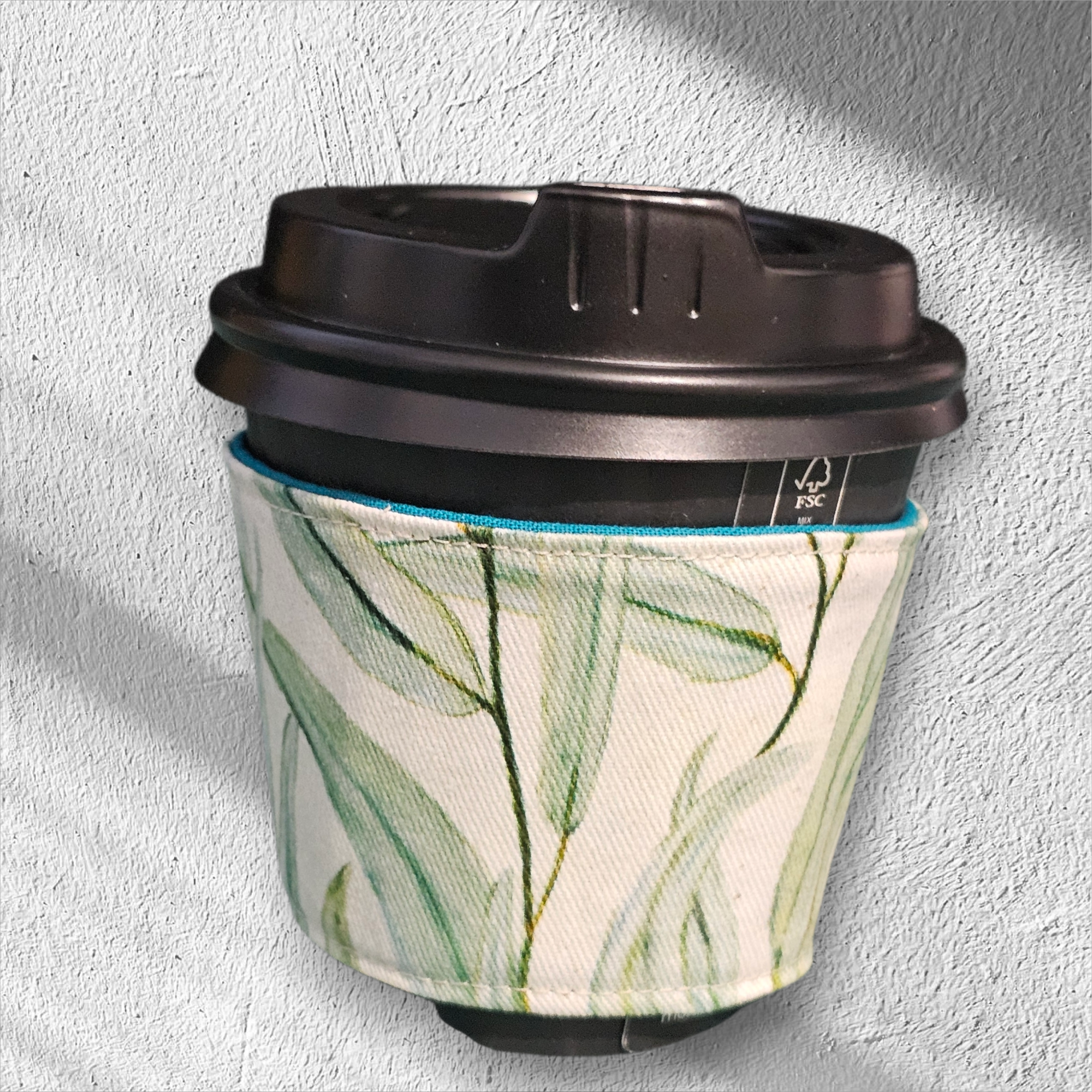Reusable Coffee Cup Sleeve – Practical, Stylish & Eco-Friendly