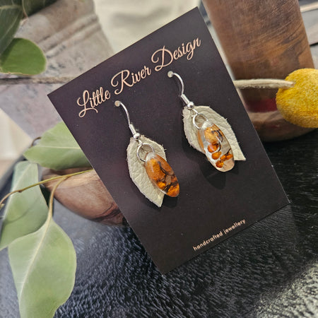 Handmade Brown Floral Resin & Leather Leave Earrings 🌿