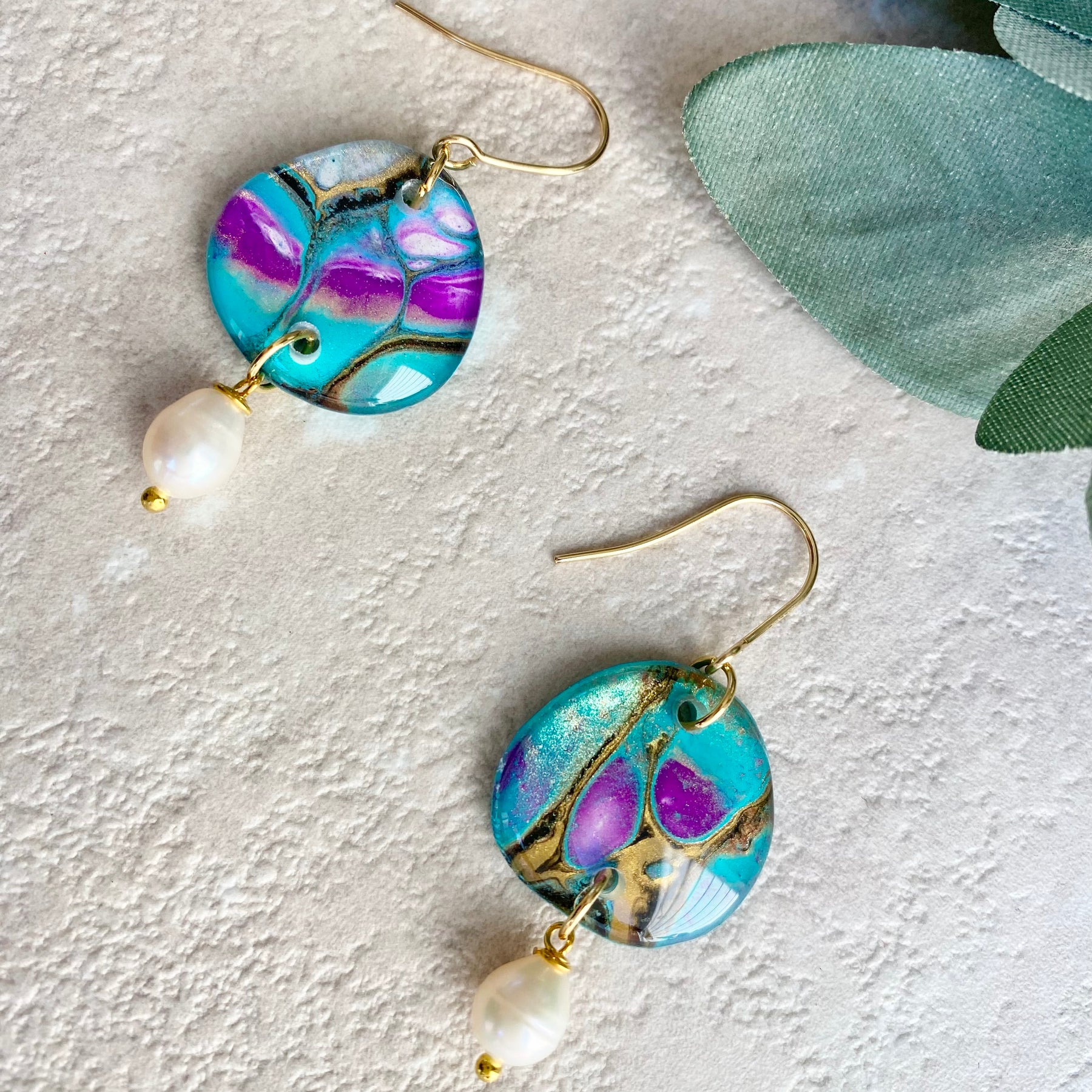Stunning Freshwater Pearls and Art Earrings