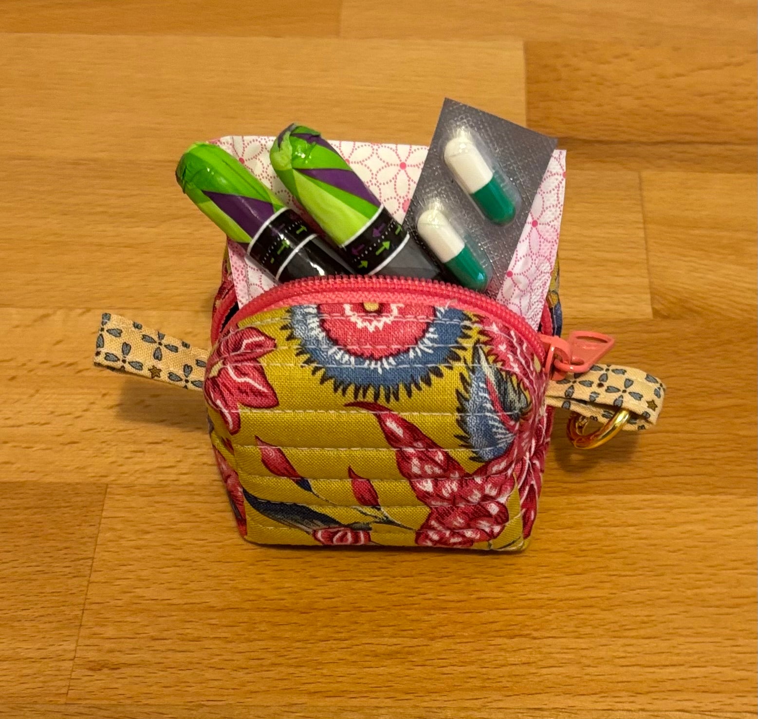 Itty Bitty Box Pouch