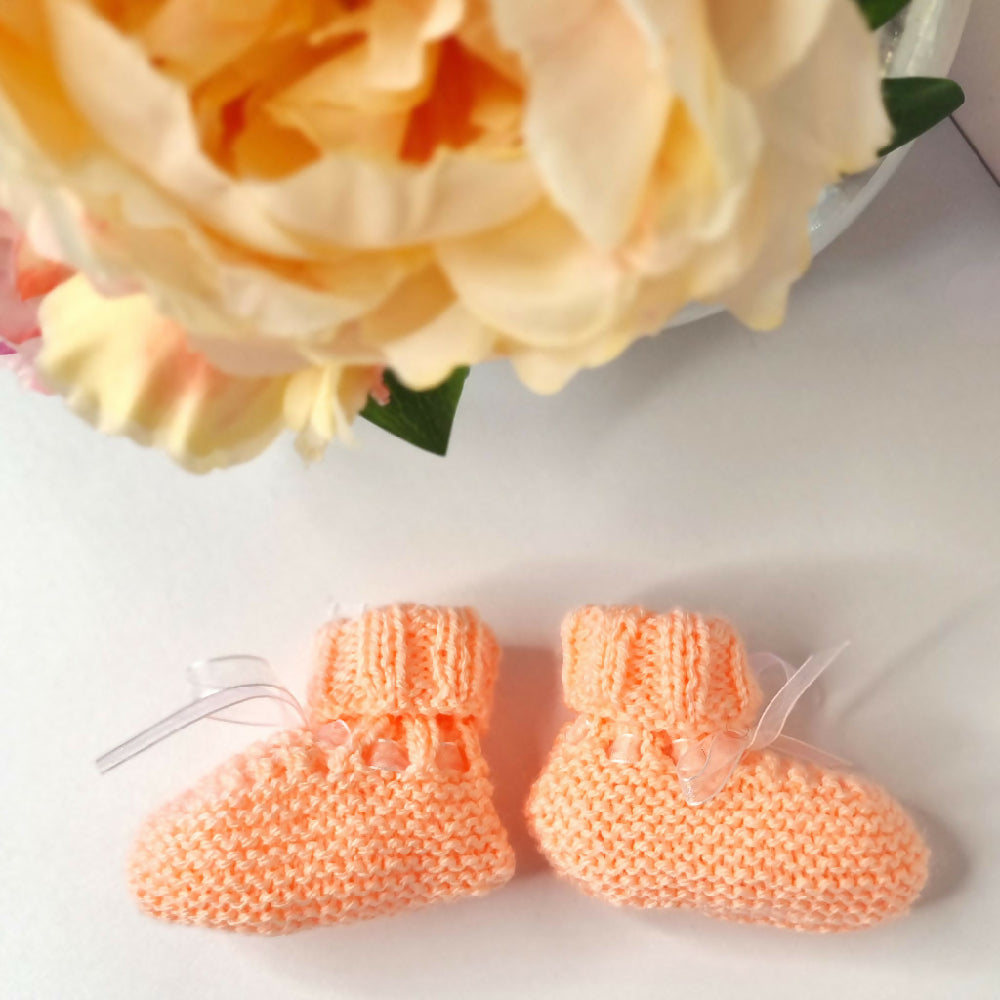 Orange-booties-ribbons3