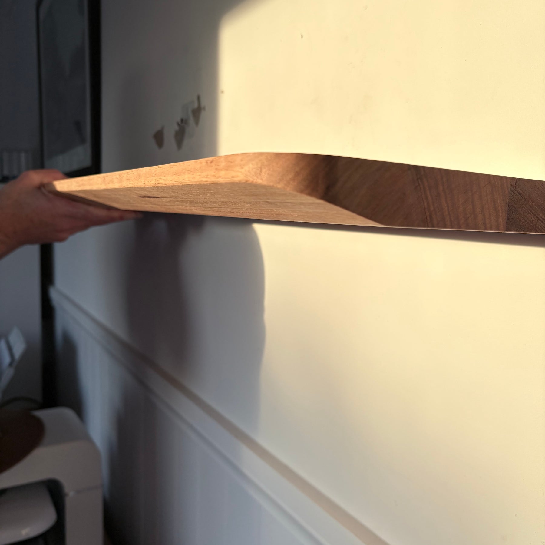 Tasmanian oak Floating shelf 900mm