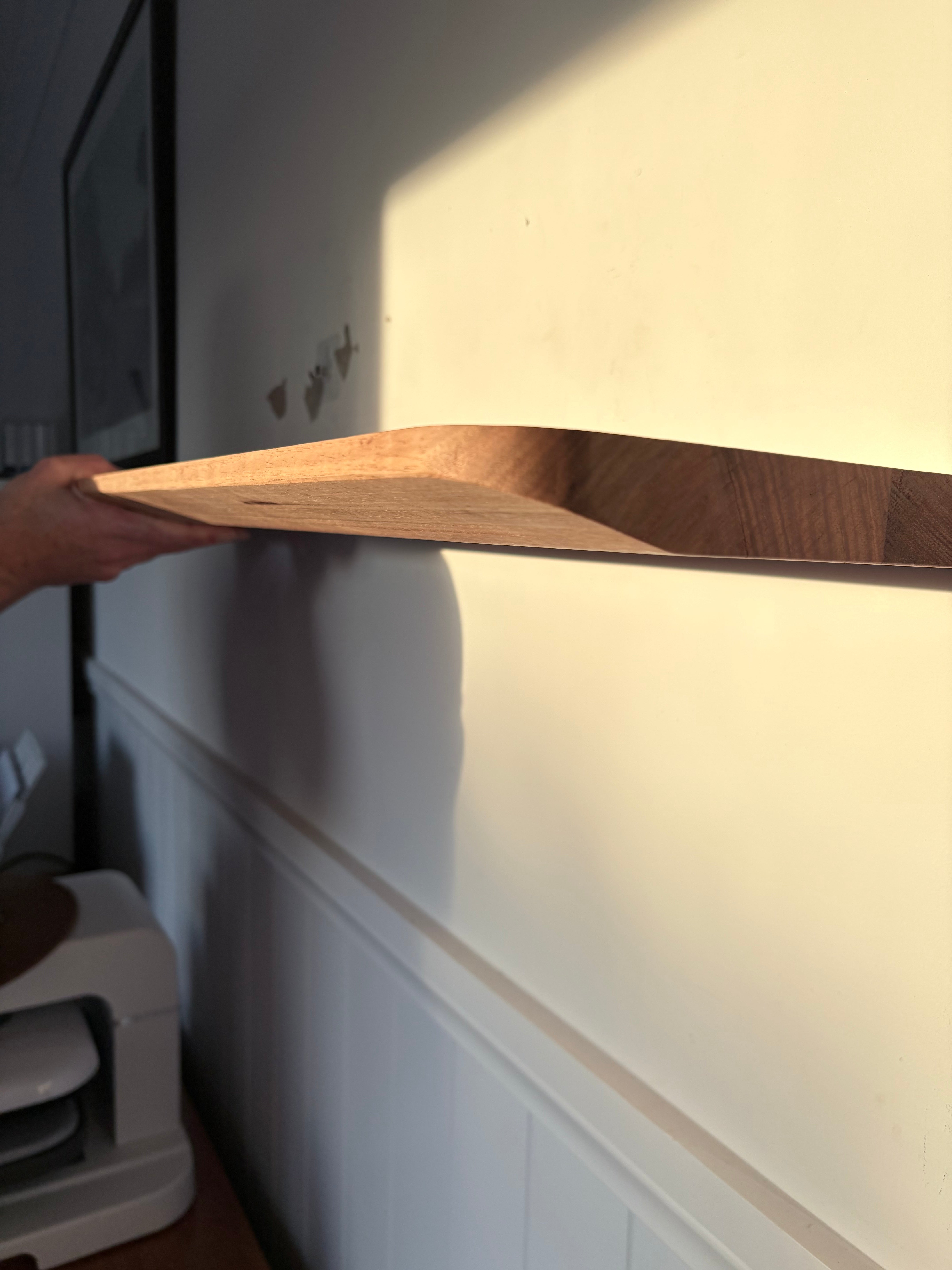 Tasmanian oak Floating shelf 900mm