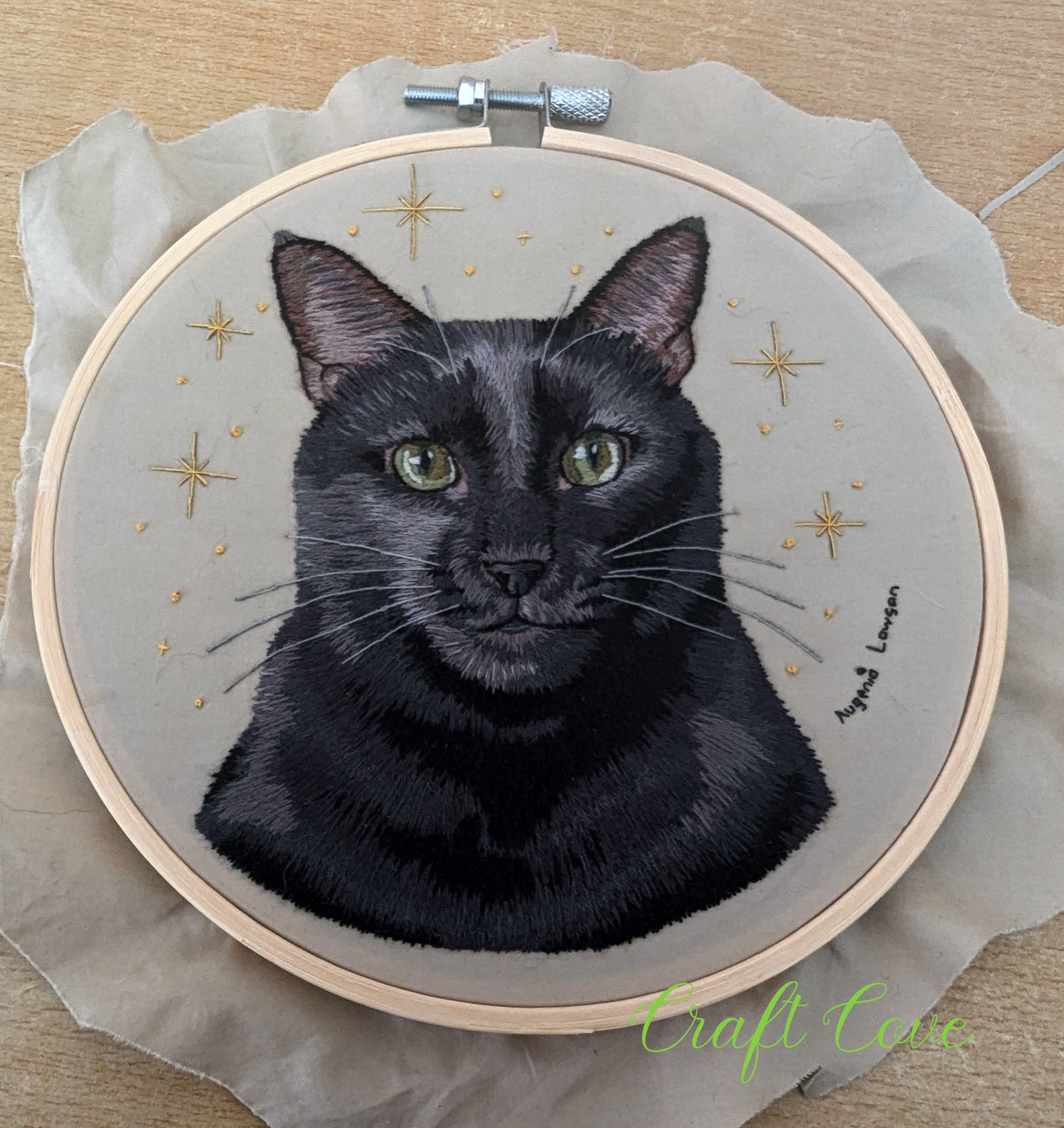 Black Cat Thread Painting – Hand Embroidered Pet Portrait in Hoop