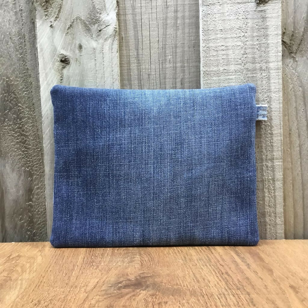 Upcycled_denim_pouch_04c