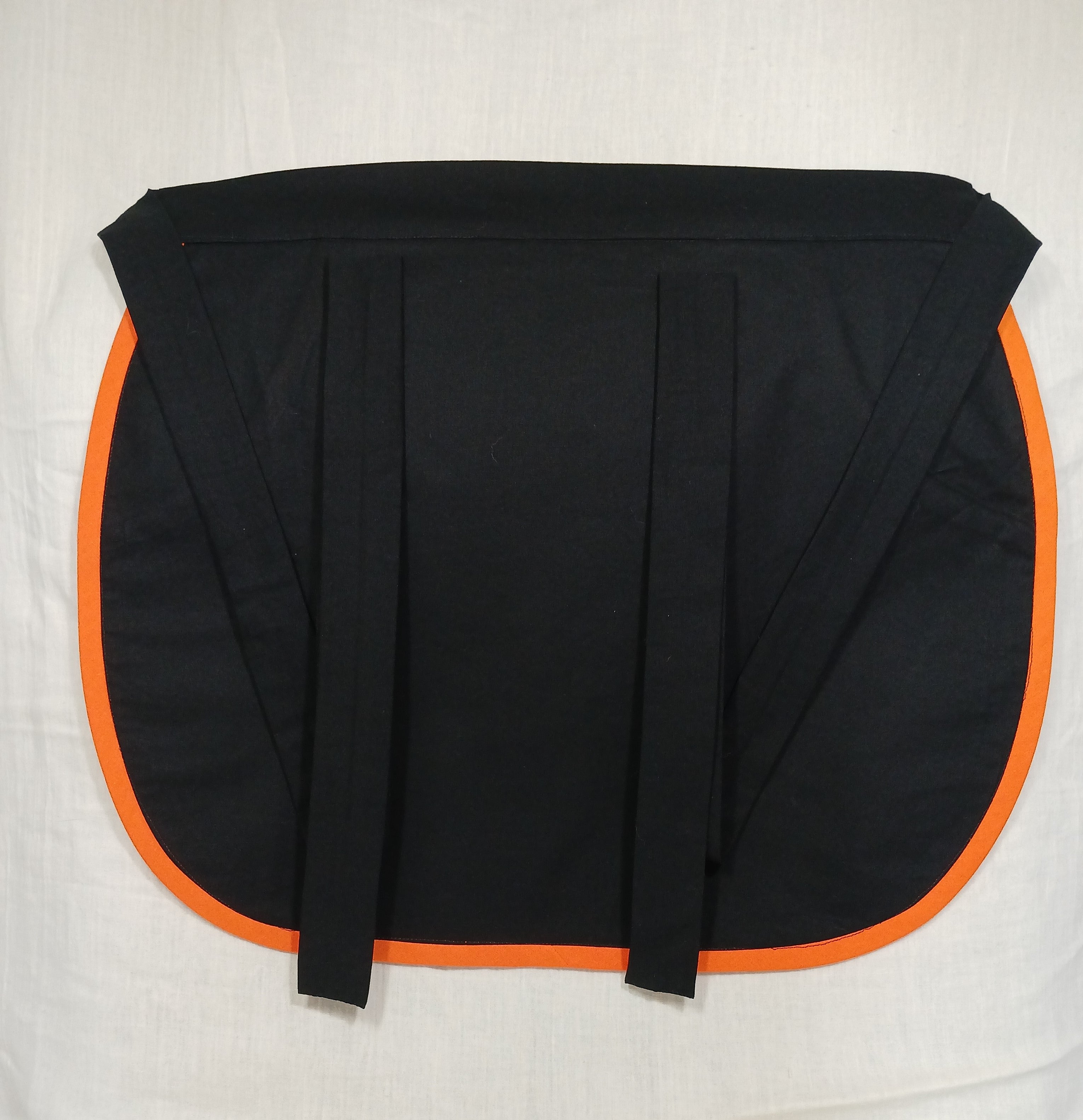 Peg or Utility Apron with Kangaroo Australiana design