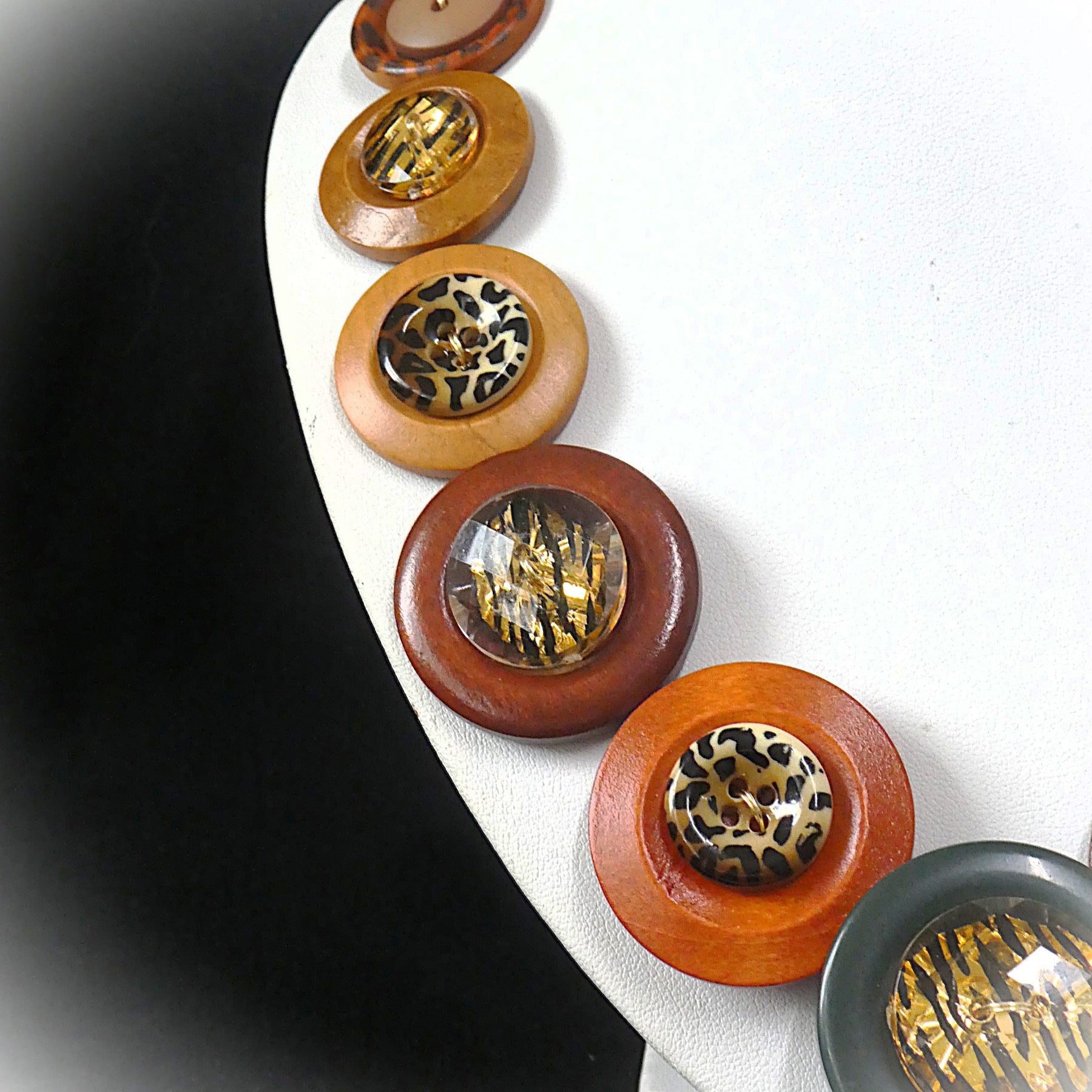 Button necklace and earrings - On Safari