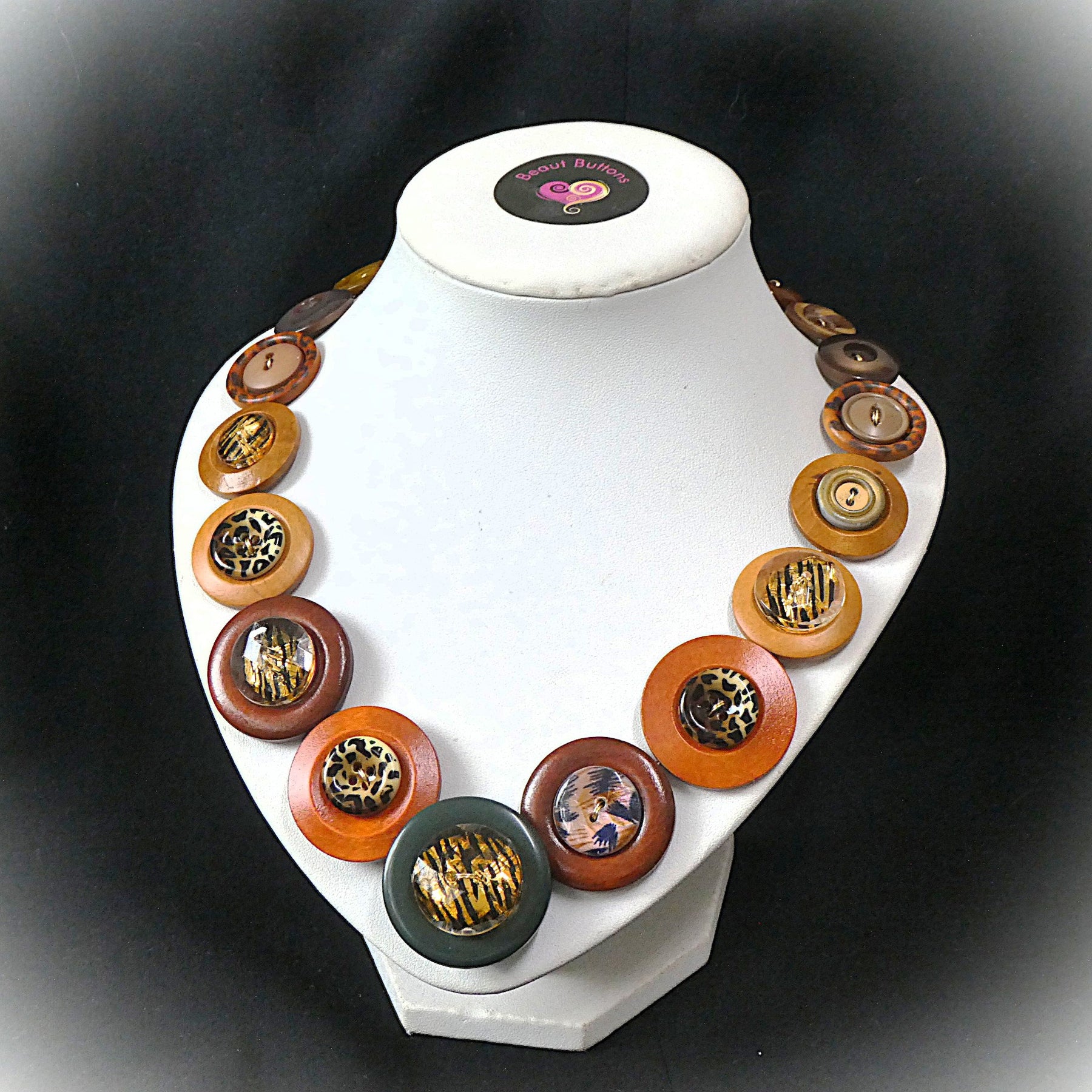 Button necklace and earrings - On Safari