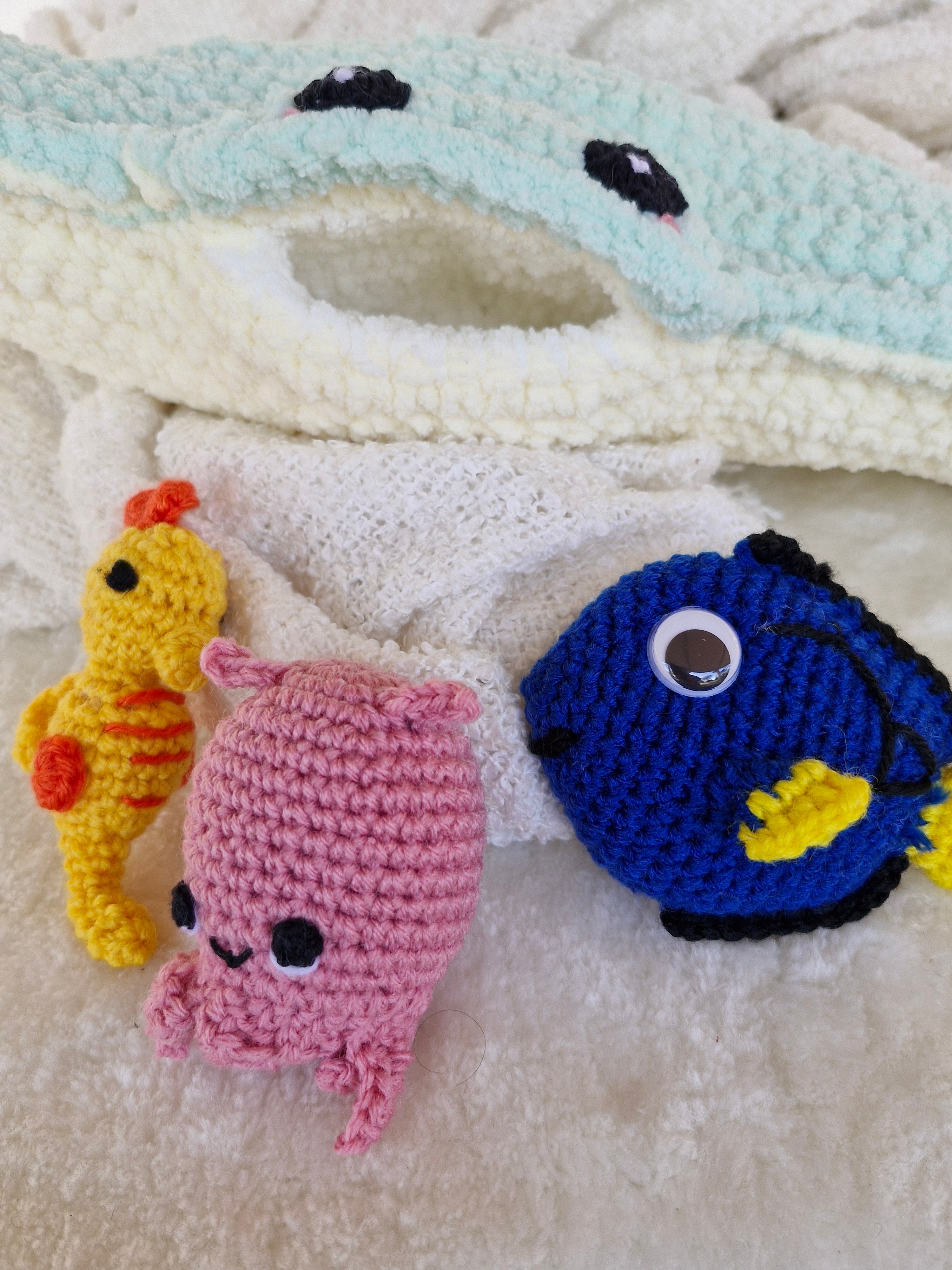 Manta Ray & 3 friends- Dory, Seahorse & Octopus.
