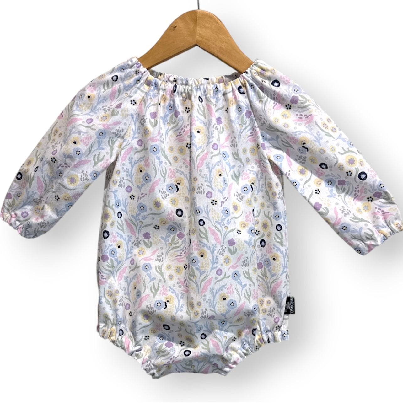 White Flowers Long Sleeve Baby Seaside Rompers - (SIZES 000-0)