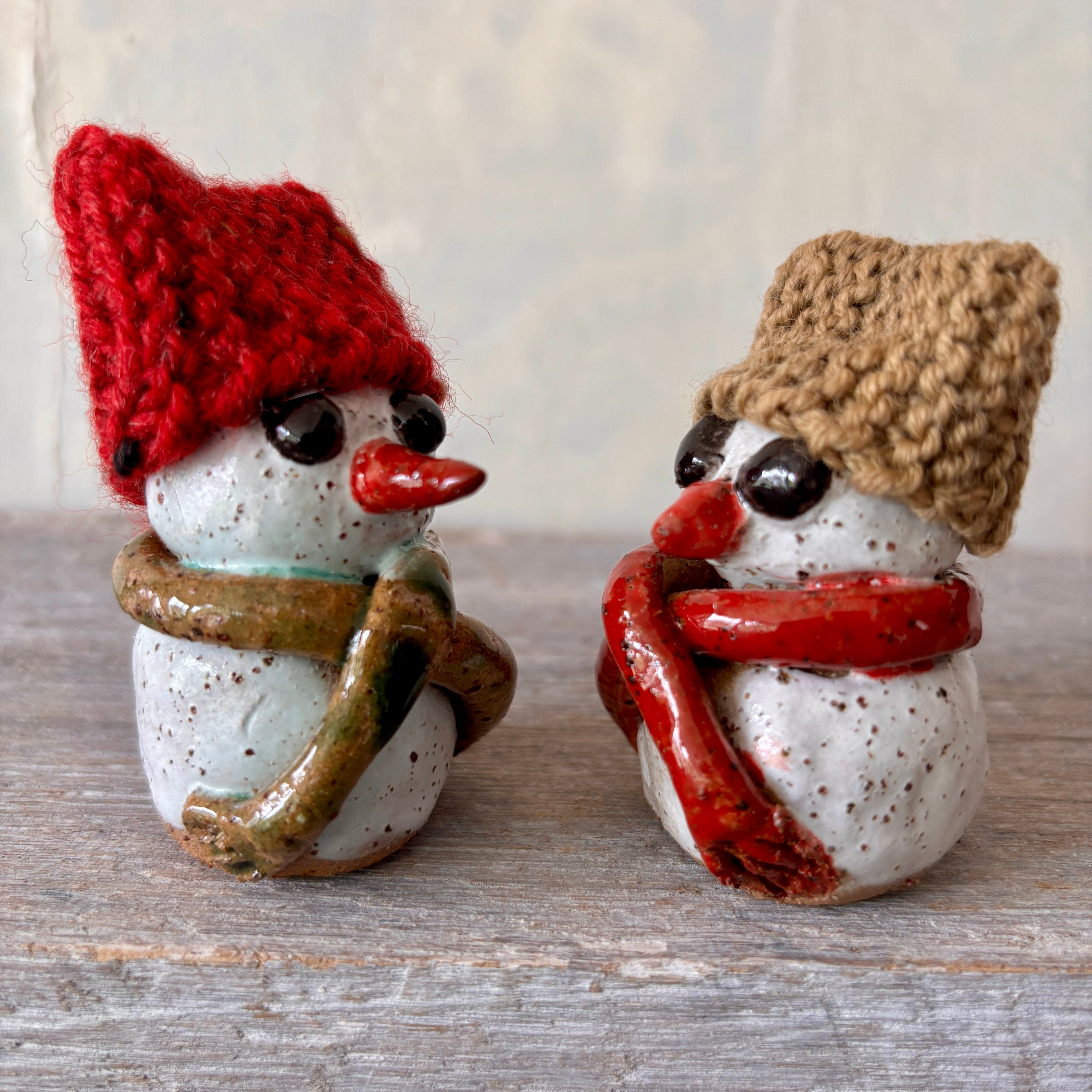 Ceramic Snowman with light-brown hand-knitted hat (26-14)